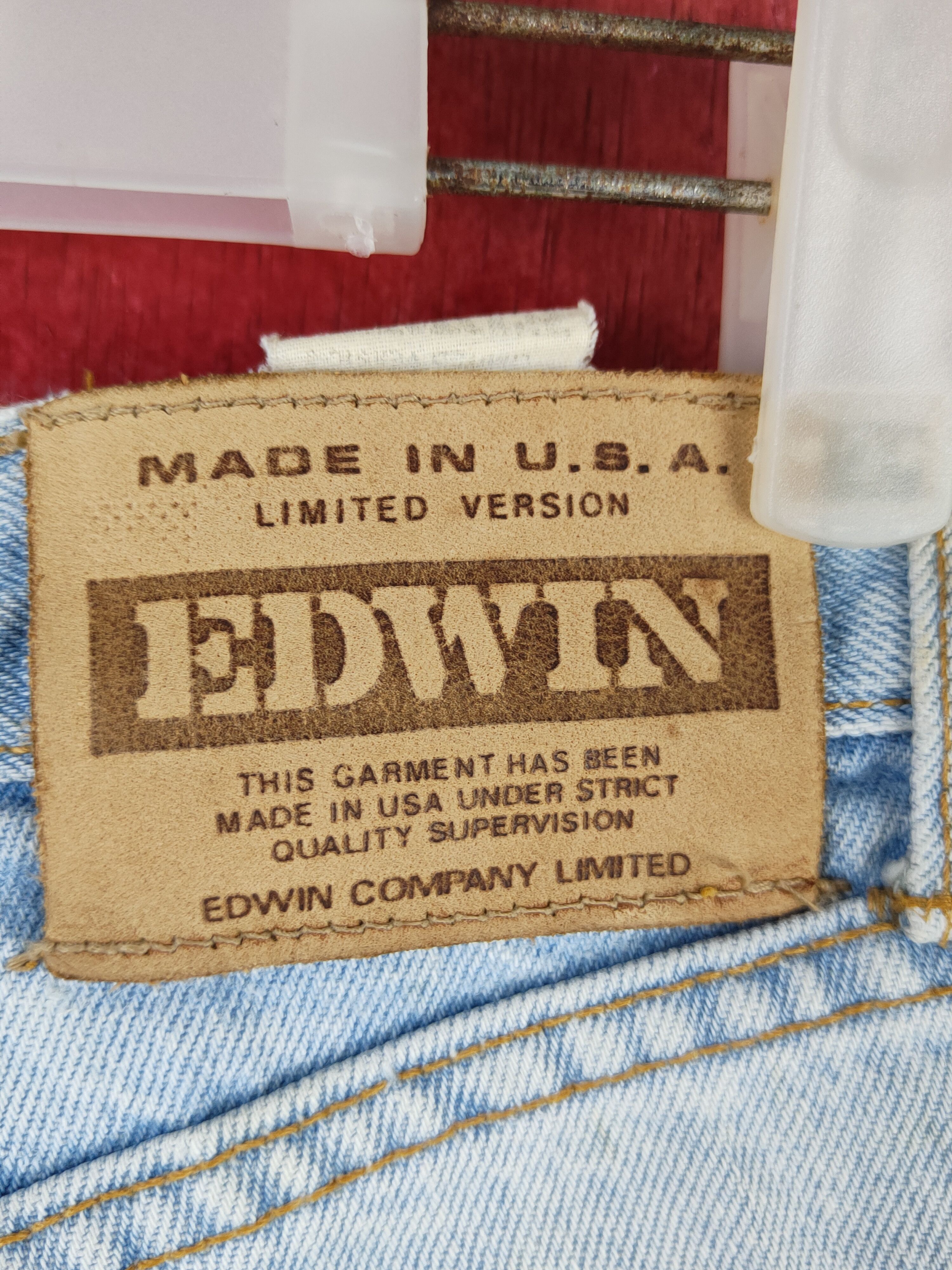Edwin Edwin vintage Blue Faded Distressed Ripped Jeans #S1809 Size US 29 - 8 Thumbnail