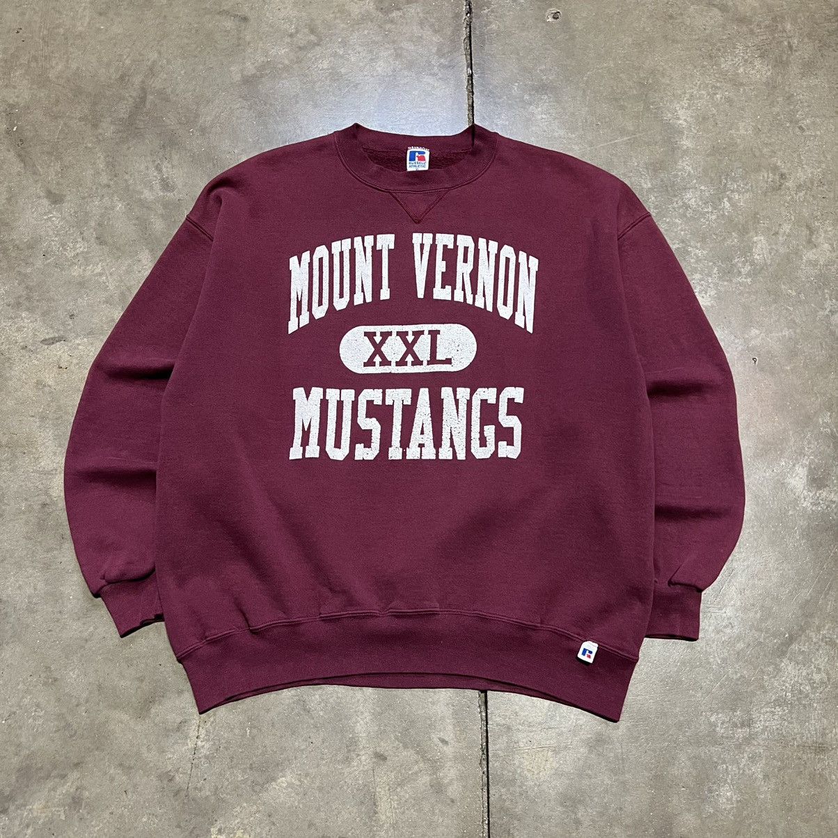 Russell Athletic Vintage 90s Russell Athletic Crewneck Sweatshirt USA Boxy Size US XL / EU 56 / 4 - 1 Thumbnail