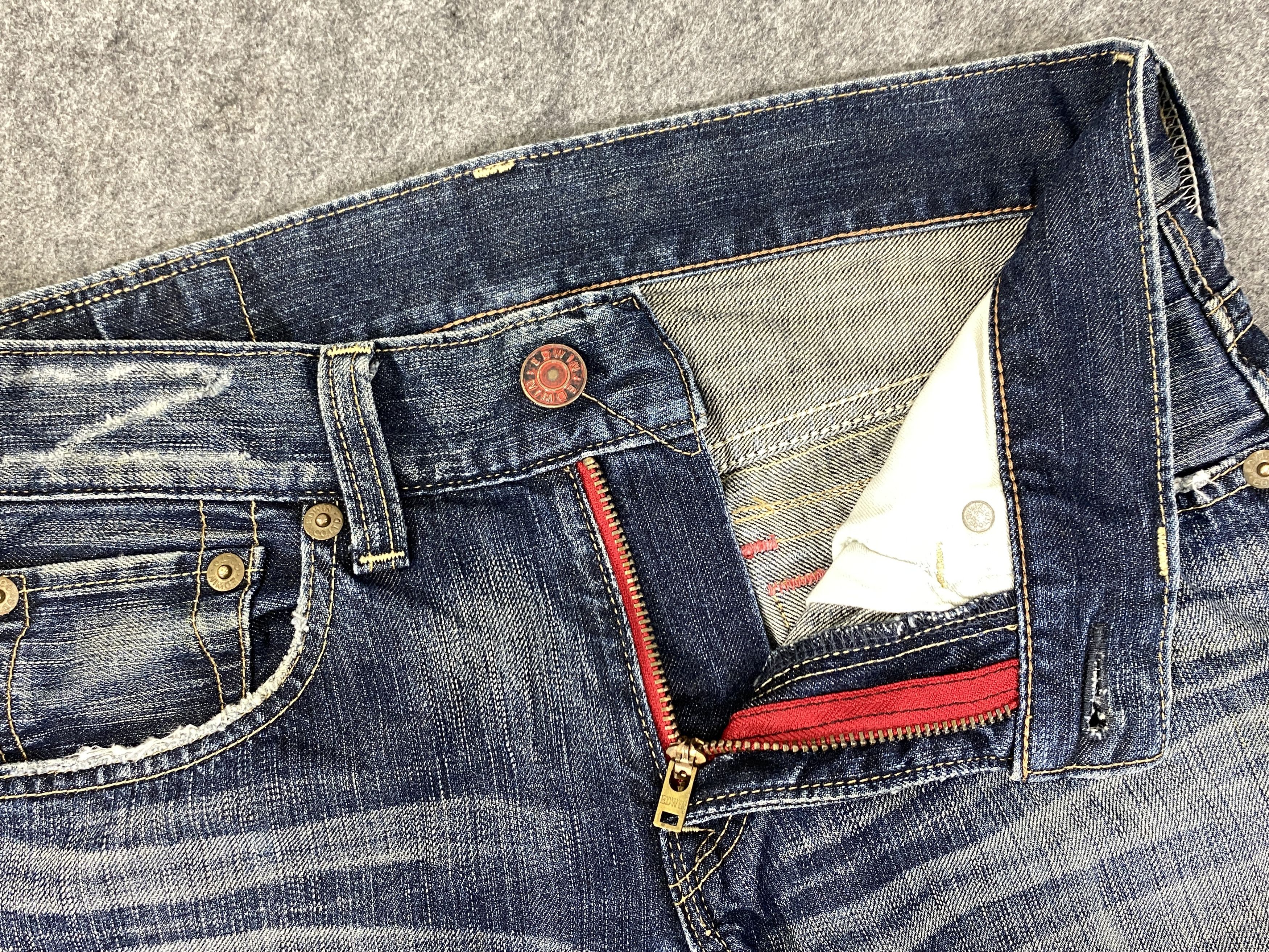 Edwin EDWIN BLUE TRIP VINTAGE FLARE DISTRESSED JEANS 31x31- JN3251 Size US 31 - 6 Thumbnail