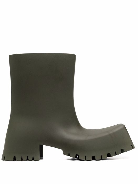 Balenciaga Trooper Rubber Boots | Grailed