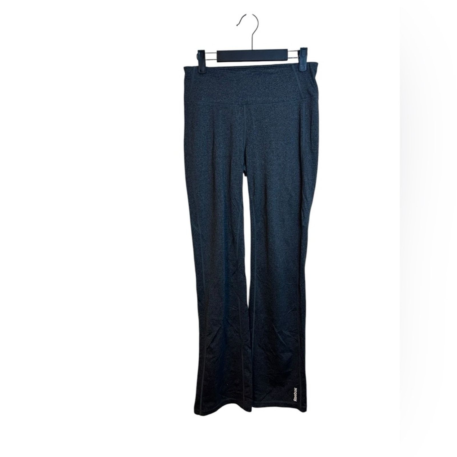 Reebok Reebok Charcoal Gray Flare Active Pants Size 27" / US 4 / IT 40 - 1 Thumbnail