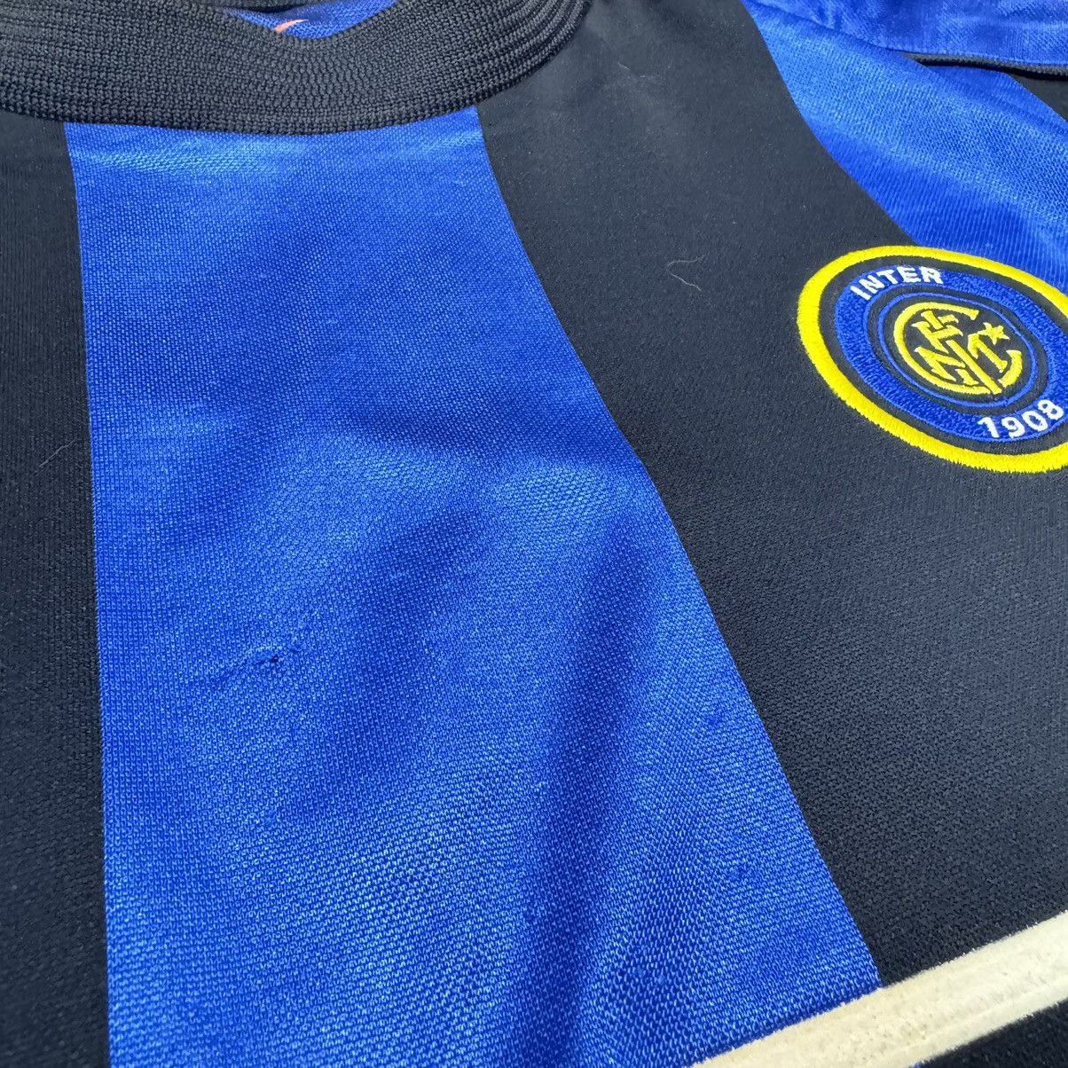 Nike Inter Milan 99/00 home shirt #9 Ronaldo Size US M / EU 48-50 / 2 - 7 Thumbnail