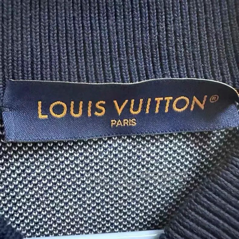 Louis Vuitton Louis Vuitton Printed logo zip-up baseball collar jacket Size US L / EU 52-54 / 3 - 3 Thumbnail