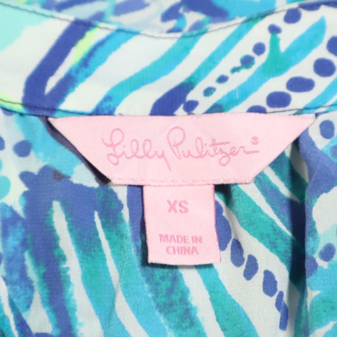 Lilly Pulitzer Lilly Pulitzer Matilda Armadilly Dally All Over Print V-Neck 3/4 Sleeve Top Women's XS Size XS / US 0-2 / IT 36-38 - 5 Thumbnail