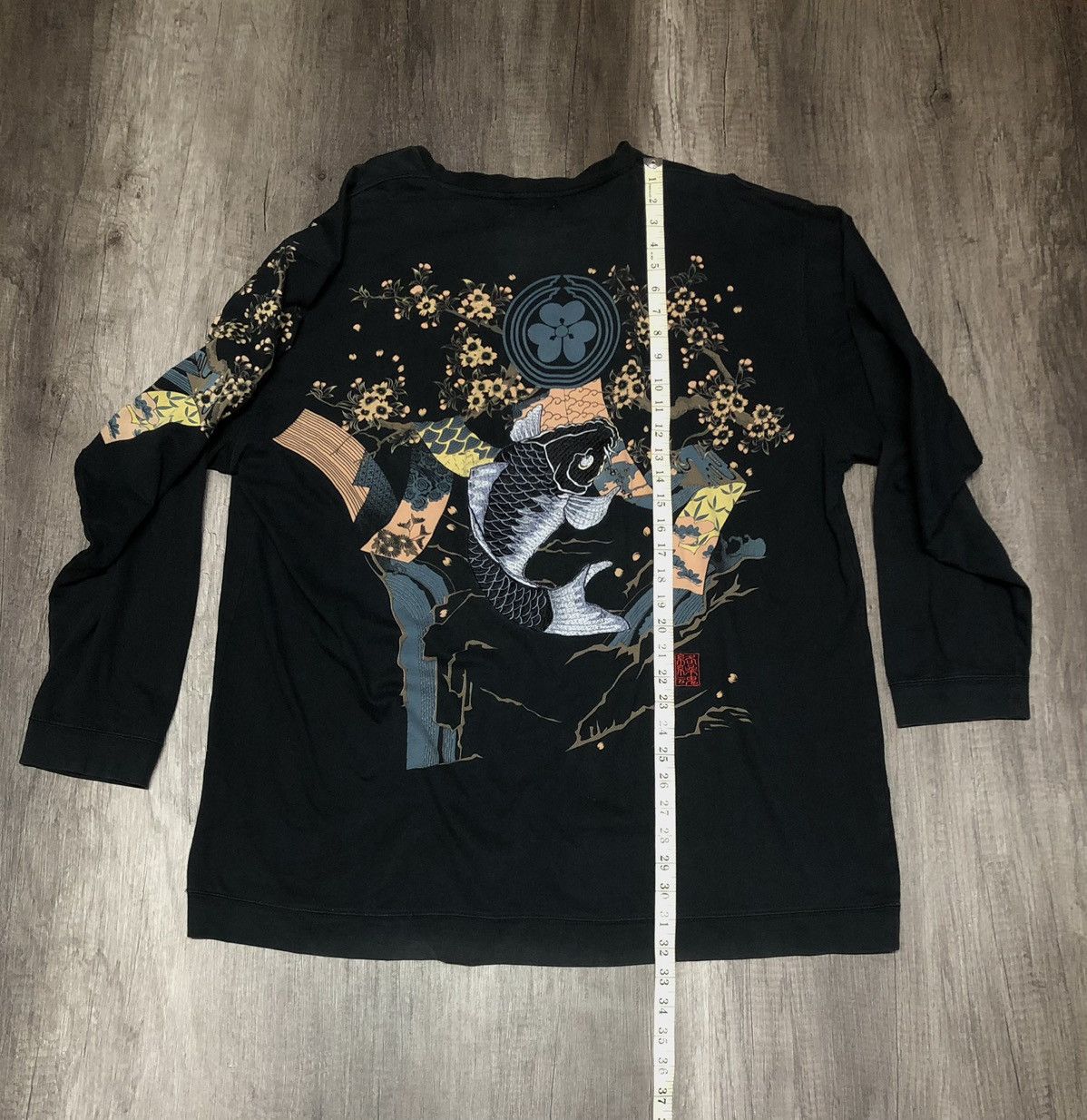 Japanese Brand × Vintage VINTAGE KARAKURI TAMASHI SUKAJAN KOI BIG LOGO LONG SLEEVE Size US XXL / EU 58 / 5 - 3 Thumbnail