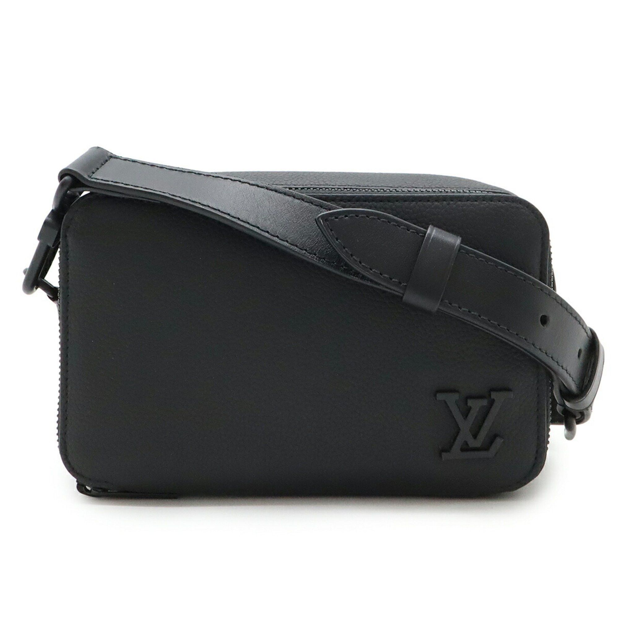 LOUIS VUITTON LV Aerogram Alpha Wearable Wallet Shoulder Bag