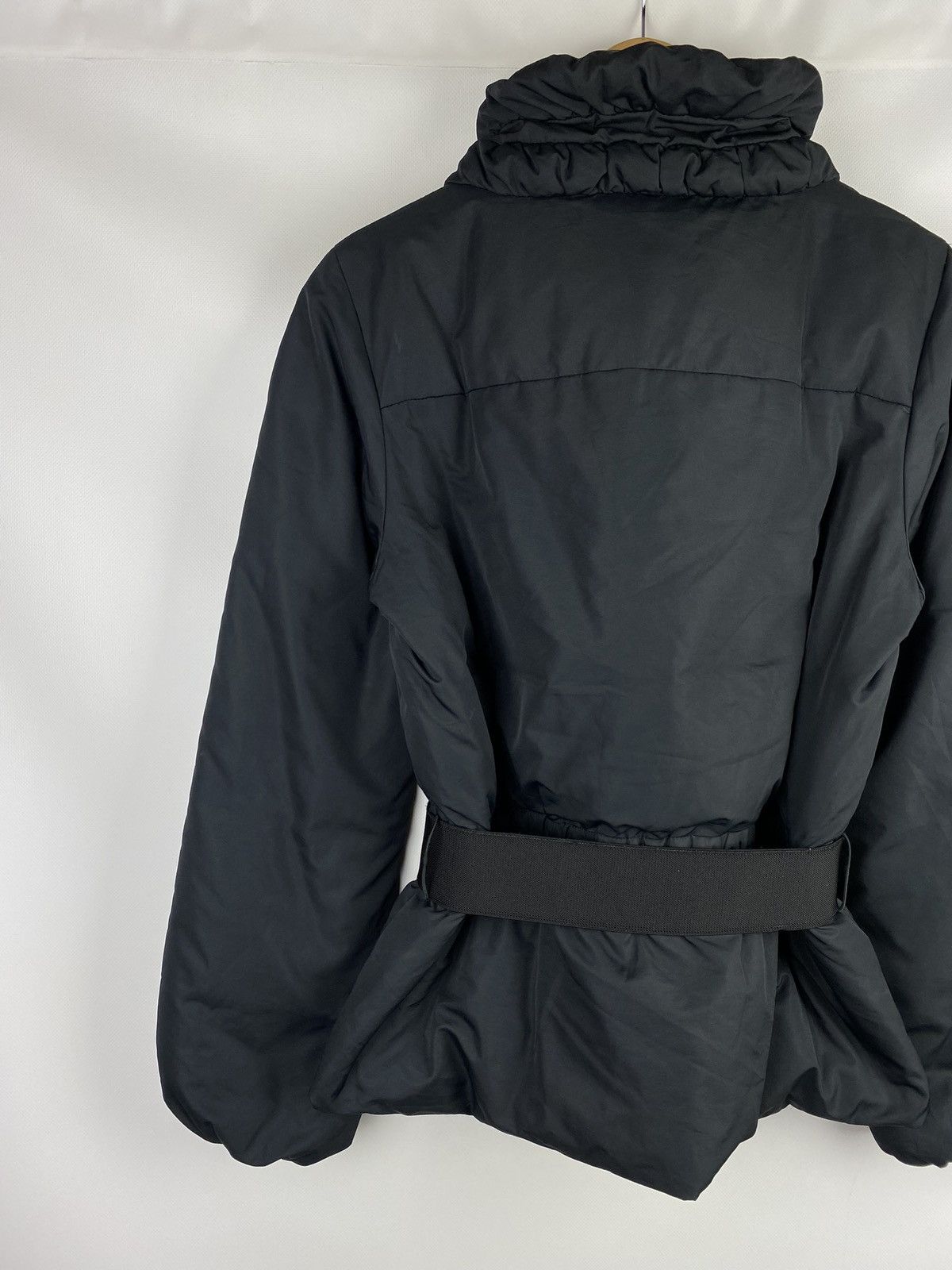 Moncler Moncler Aretha ladies hooded belted down jacket Size L / US 10 / IT 46 - 9 Thumbnail