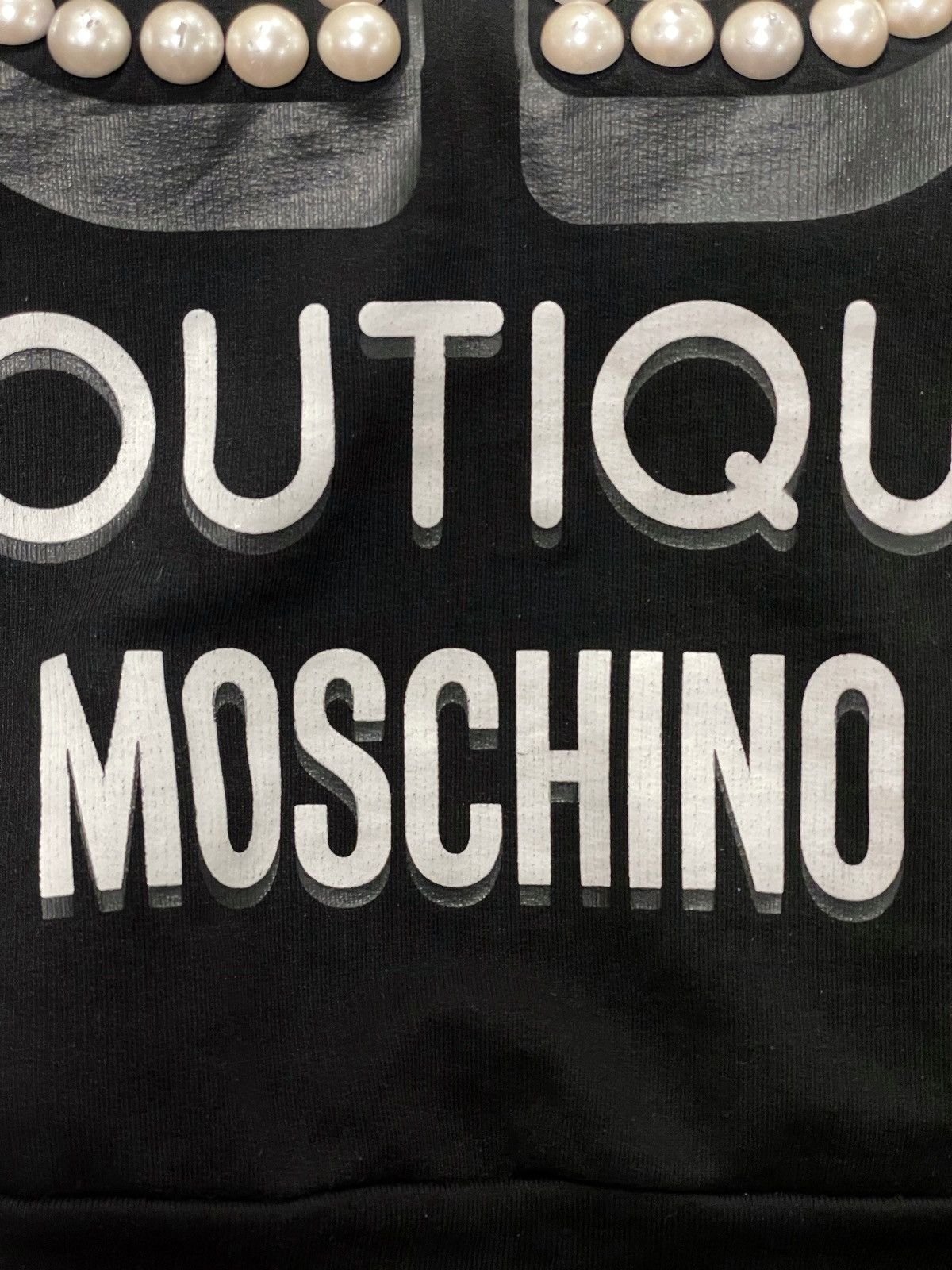 Boutique Moschino Moschino Kids Sweatshirt Big Logo with Pearl Embellishments Size XXS / US 00 / IT 34 - 14 Thumbnail