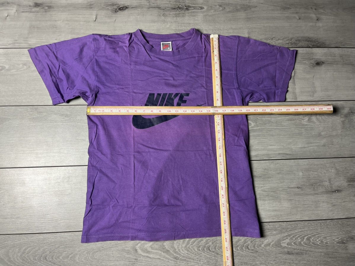 Nike Vintage Nike Tshirt logo 90s size Medium Size US M / EU 48-50 / 2 - 5 Thumbnail