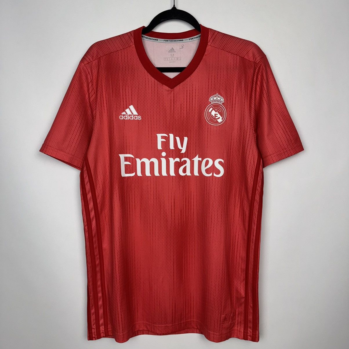 Adidas REAL MADRID 2018 2019 THIRD FOOTBALL SHIRT SOCCER JERSEY Size US M / EU 48-50 / 2 - 1 Thumbnail