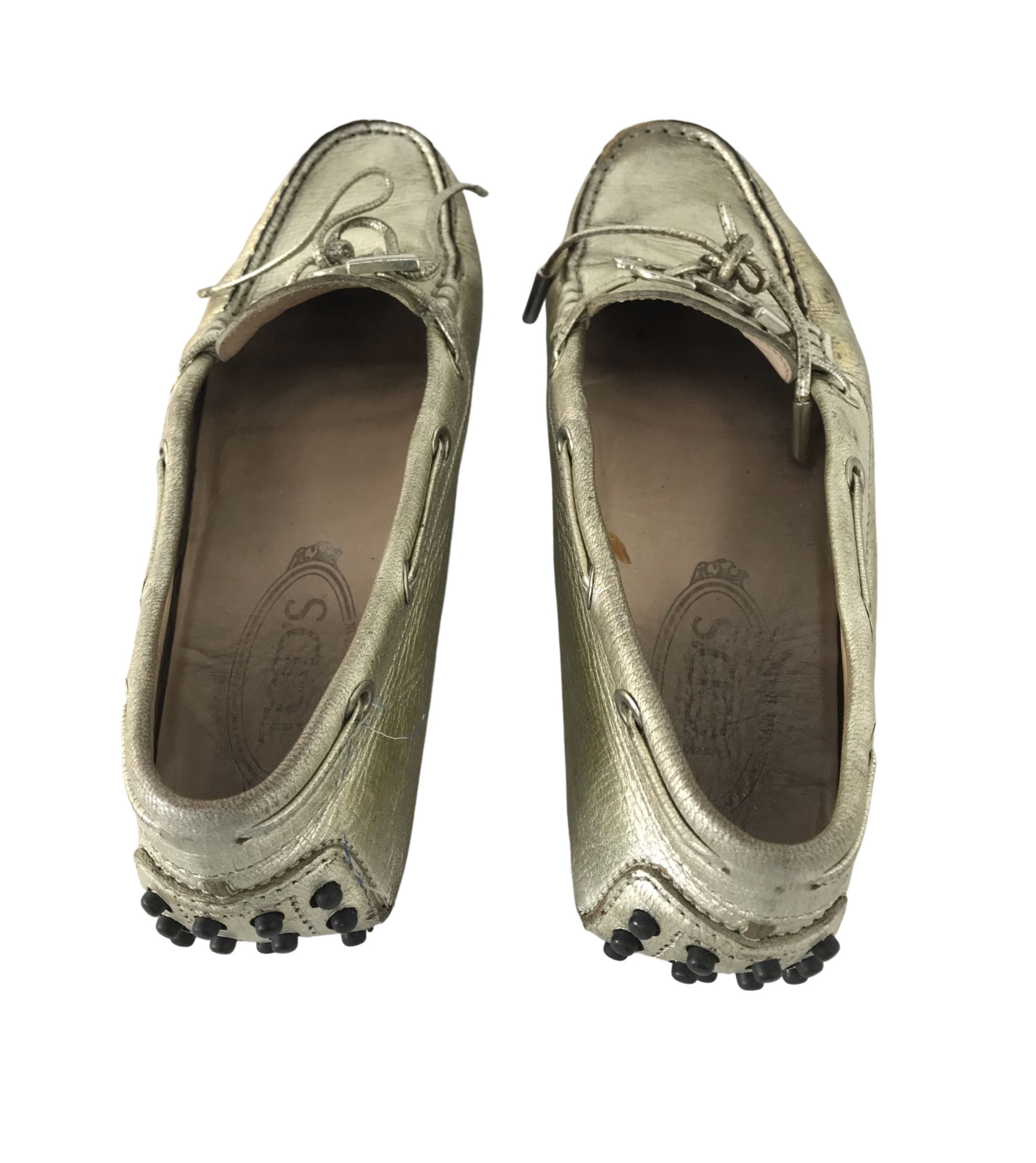 Tod's Tod’s Metallic Leather Loafer Shoe Bow Driving 26cm Size US 9 / IT 39 - 2 Thumbnail