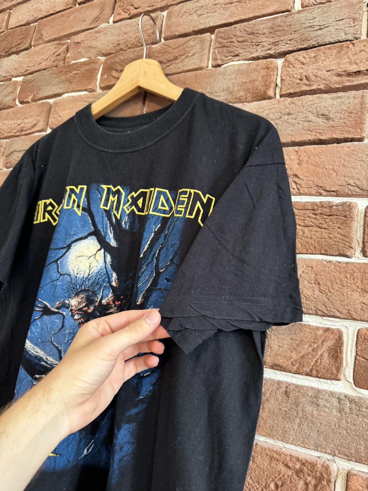 Band Tees Vintage 90s Iron Maiden Fear the dark Washed Metal Band Tee Size US L / EU 52-54 / 3 - 4 Thumbnail
