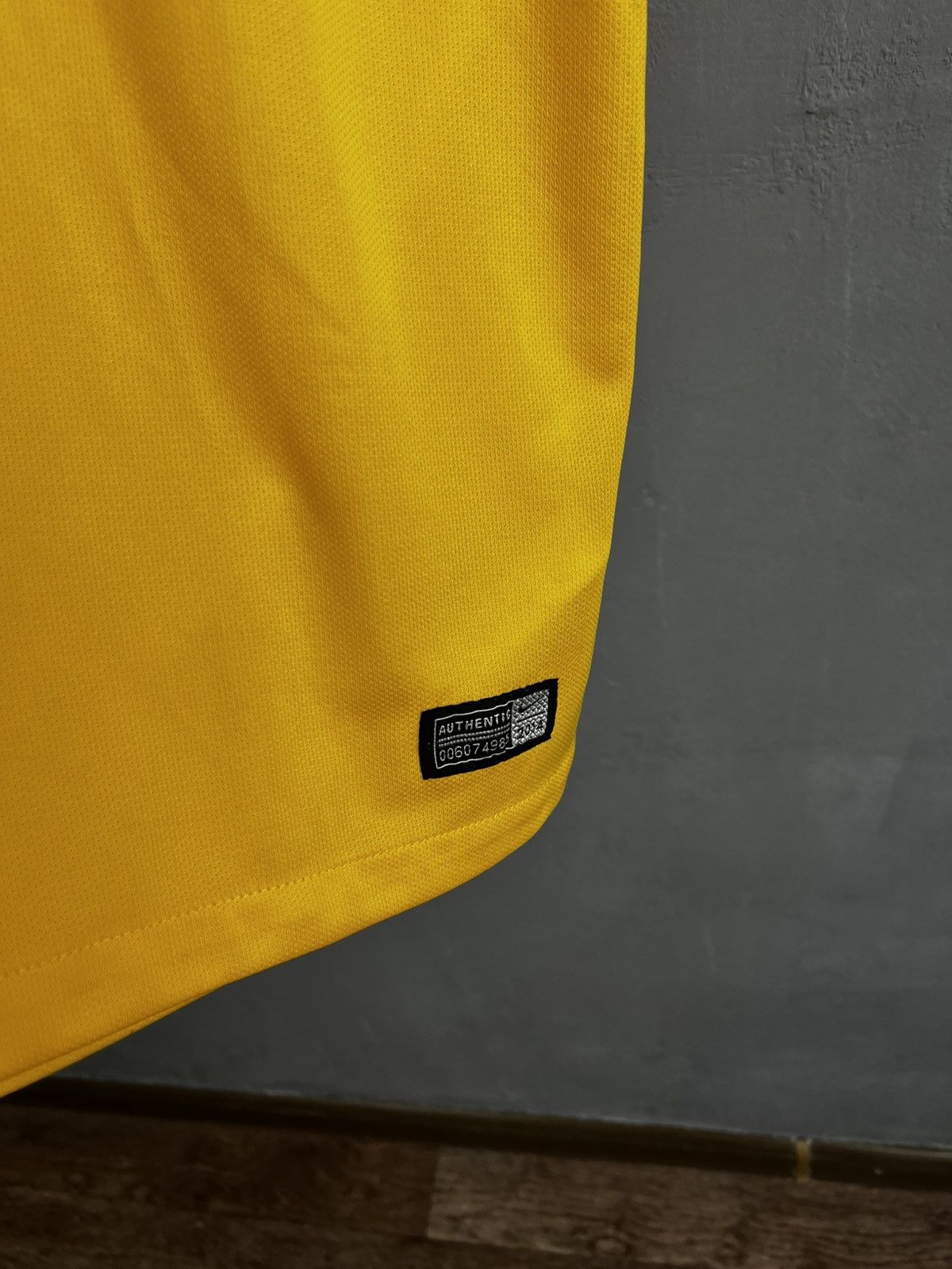 Designer Brazil Home Football Shirt 2014/15 Size US L / EU 52-54 / 3 - 6 Thumbnail