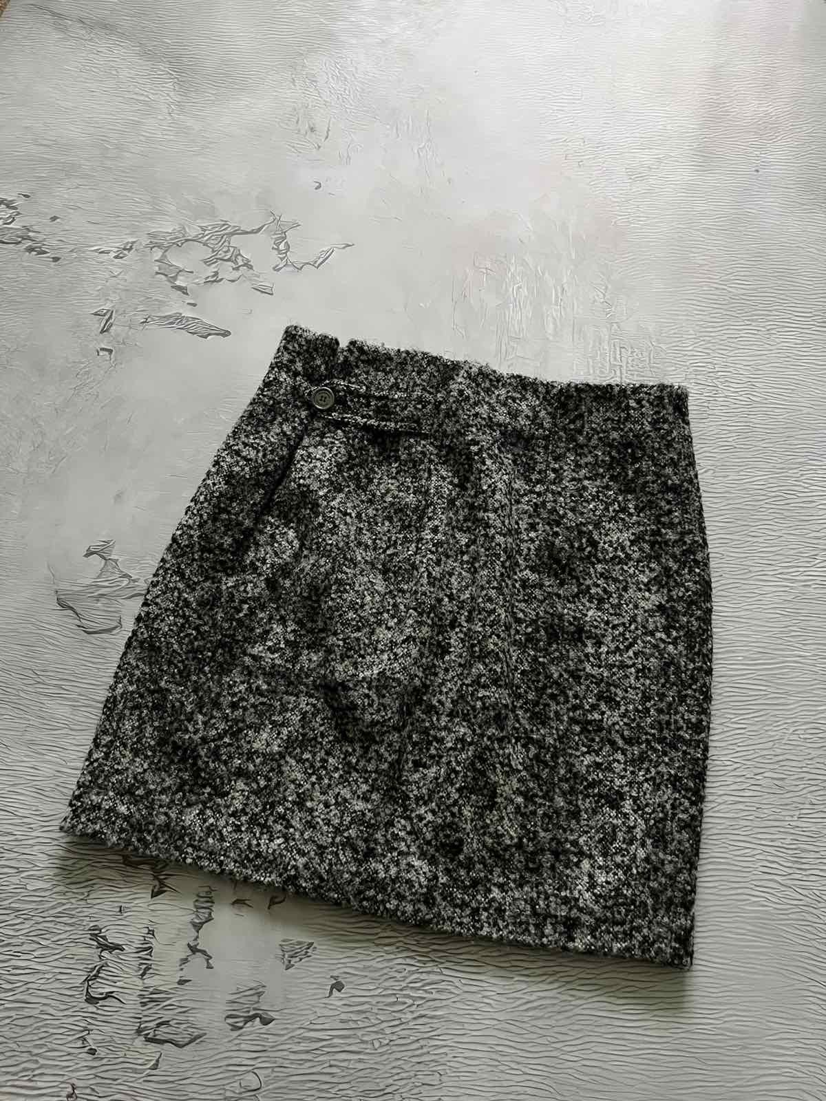 Burberry Burberry London Wool Mini Skirt Gray Women’s Size:8 Size 30" / US 8 / IT 44 - 3 Thumbnail