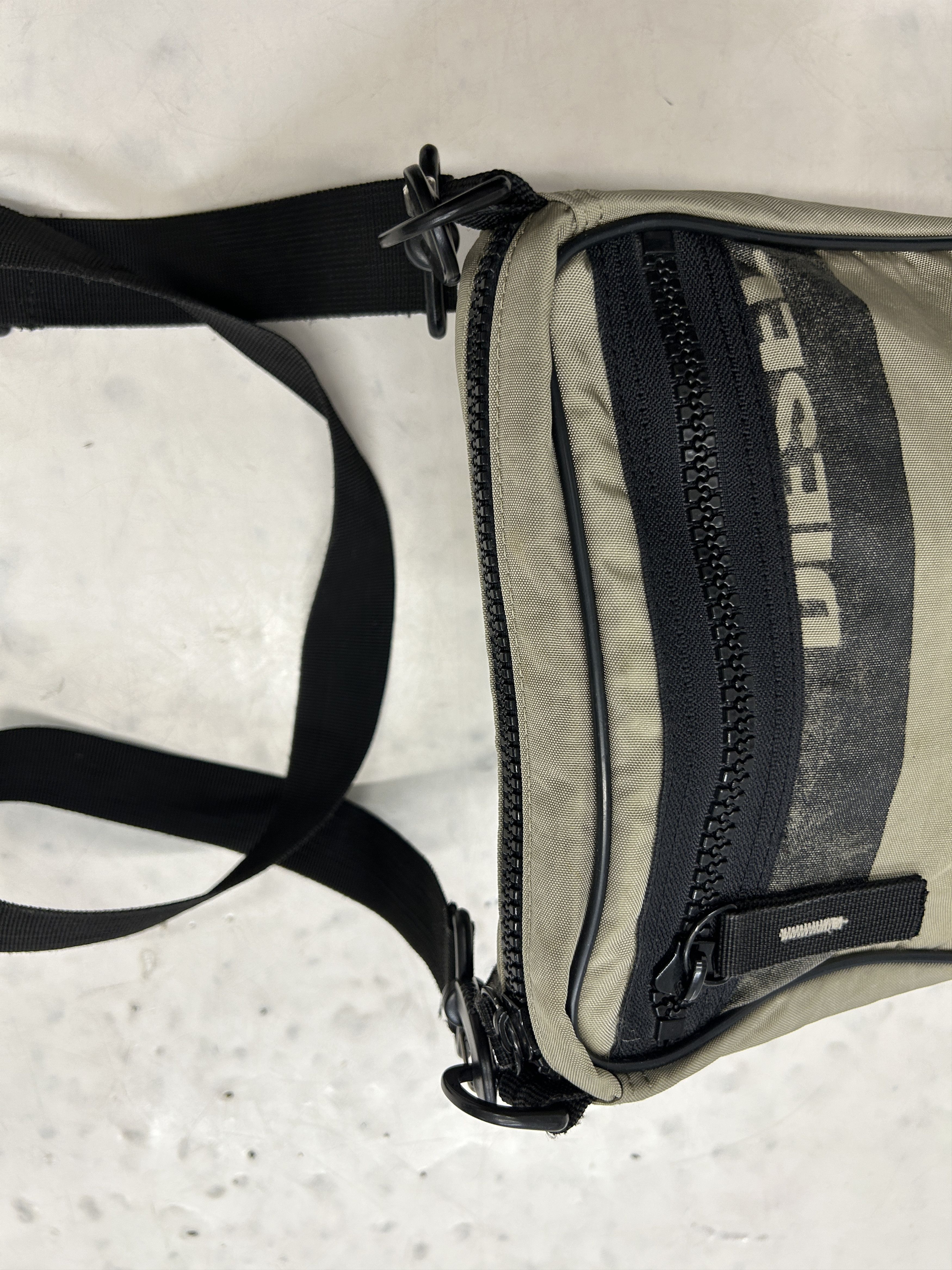 Diesel × Vintage Vintage 90s y2k Diesel shoulder crossbody bag Size ONE SIZE - 7 Thumbnail
