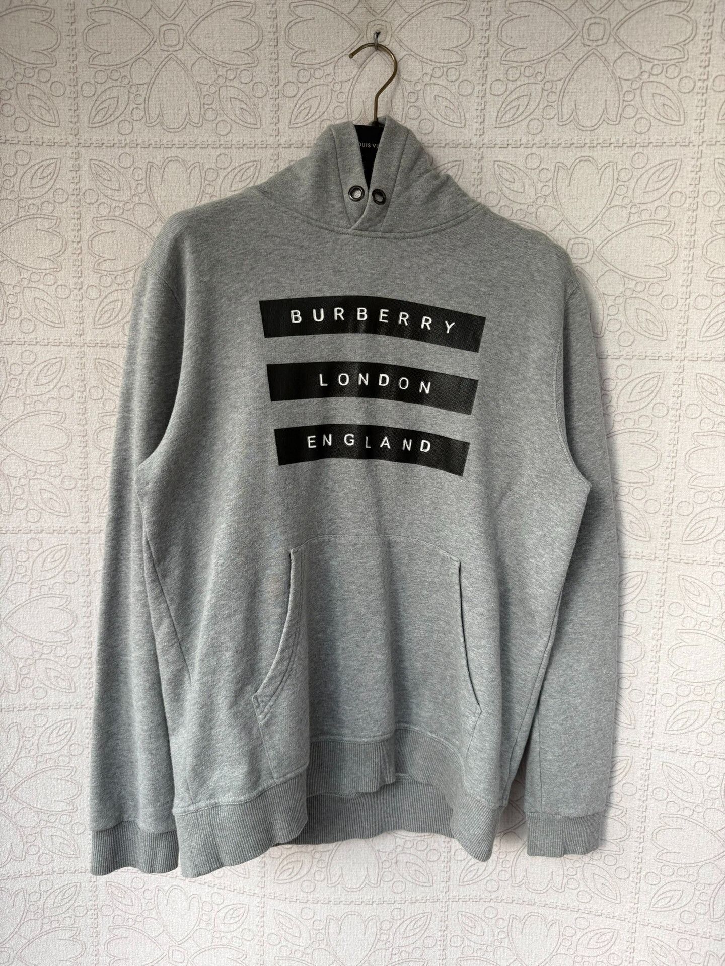 Burberry burberry logo hoodie size S in gray Size US S / EU 44-46 / 1 - 1 Thumbnail