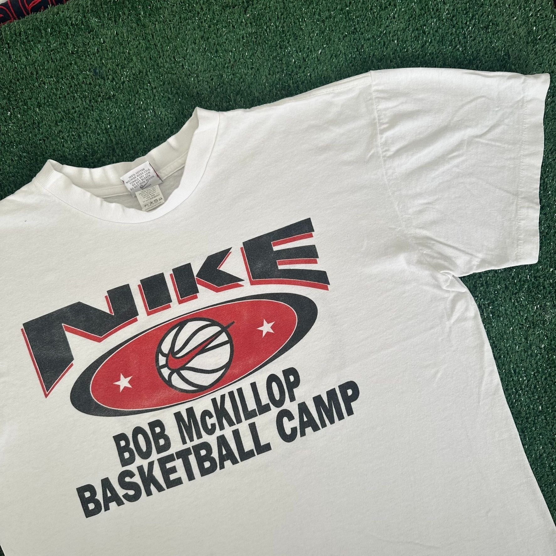 Nike Vintage 90s Nike Basketball Camp T-Shirt Center Swoosh Logo Size US L / EU 52-54 / 3 - 3 Thumbnail