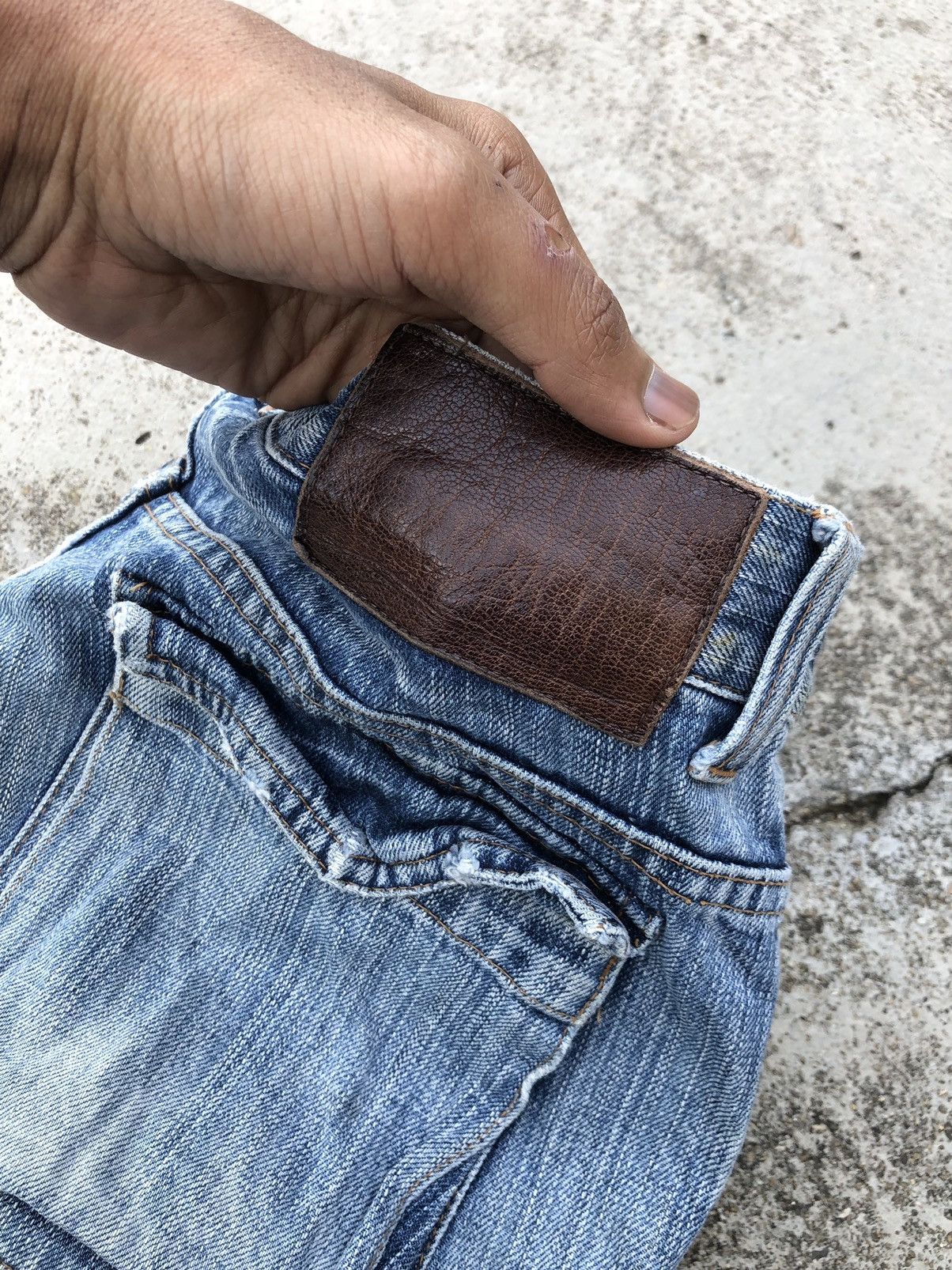 Global Work DISTRESSED BUSHPANT DENIM BY GLOBAL WORK Size US 31 - 4 Thumbnail
