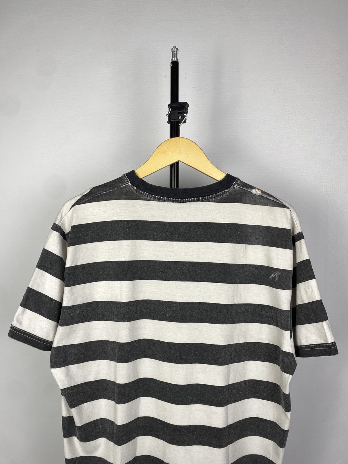 Independent Truck Co. × Vintage Vintage 90s Distressed Independent Logo Striped T Shirt Size US L / EU 52-54 / 3 - 7 Thumbnail