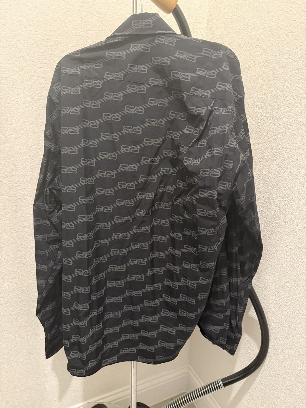 Balenciaga Balenciaga Button-Down Shirt Size US L / EU 52-54 / 3 - 2 Thumbnail