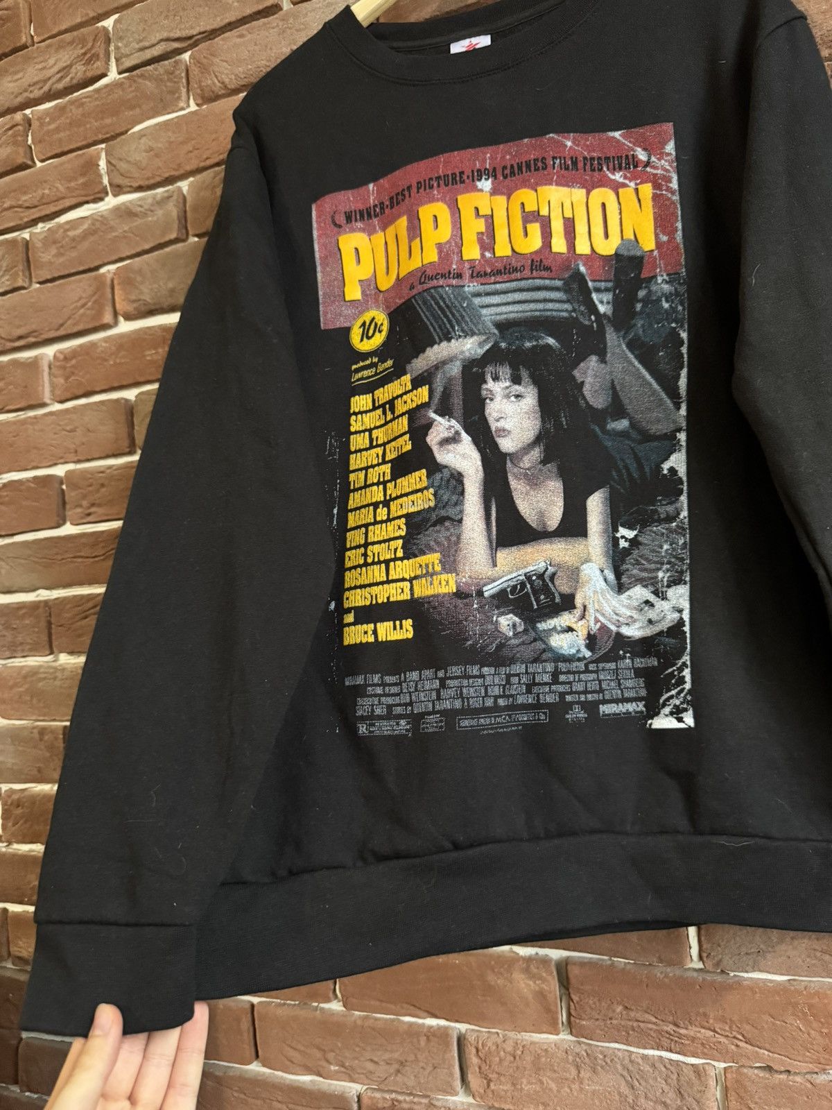 Vintage Vintage 00s Pulp Fiction Poster Tarantino Movie Black Tee Size US L / EU 52-54 / 3 - 2 Thumbnail