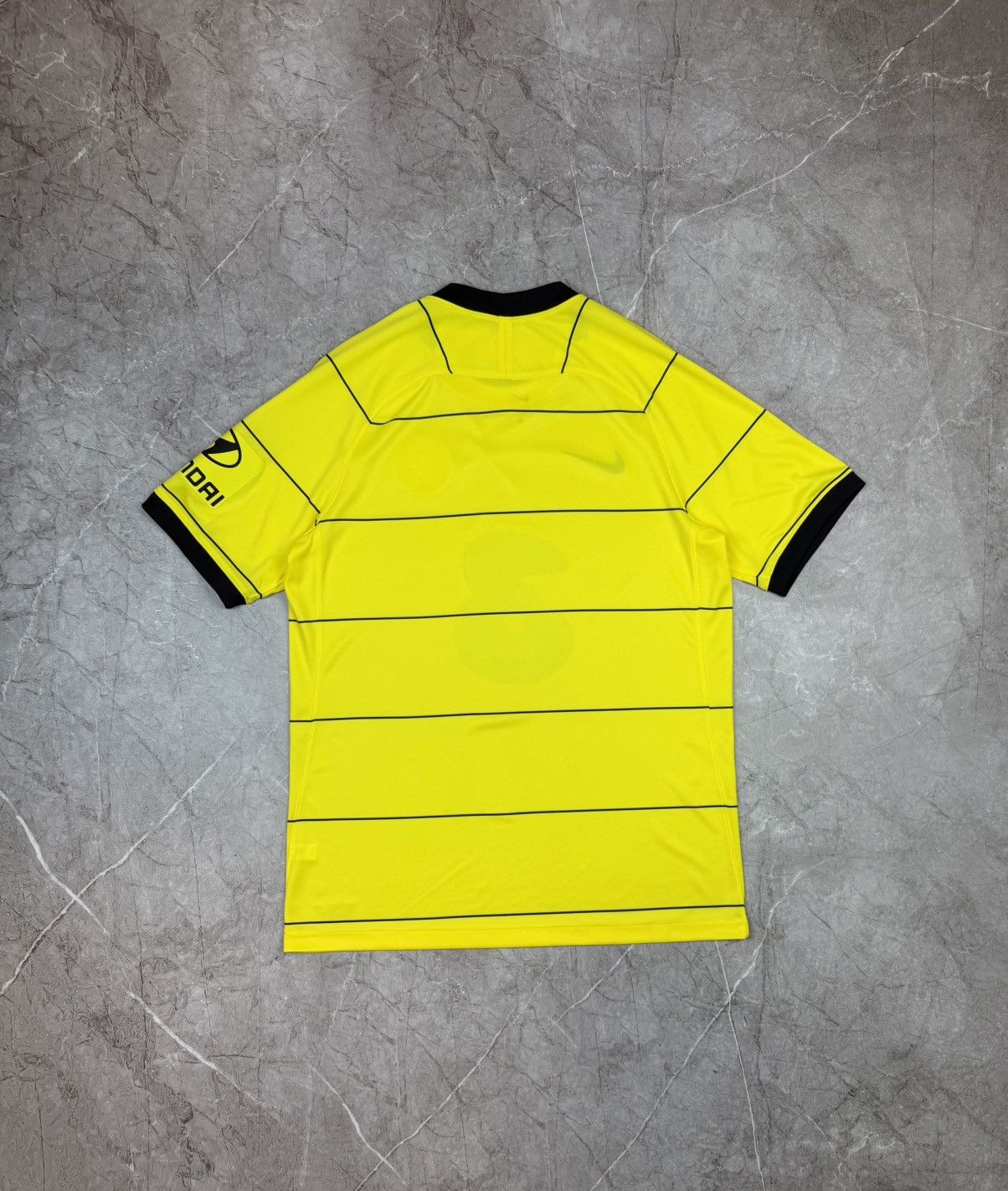 Nike Nike Chelsea F.C. Soccer Jersey Size US M / EU 48-50 / 2 - 2 Thumbnail