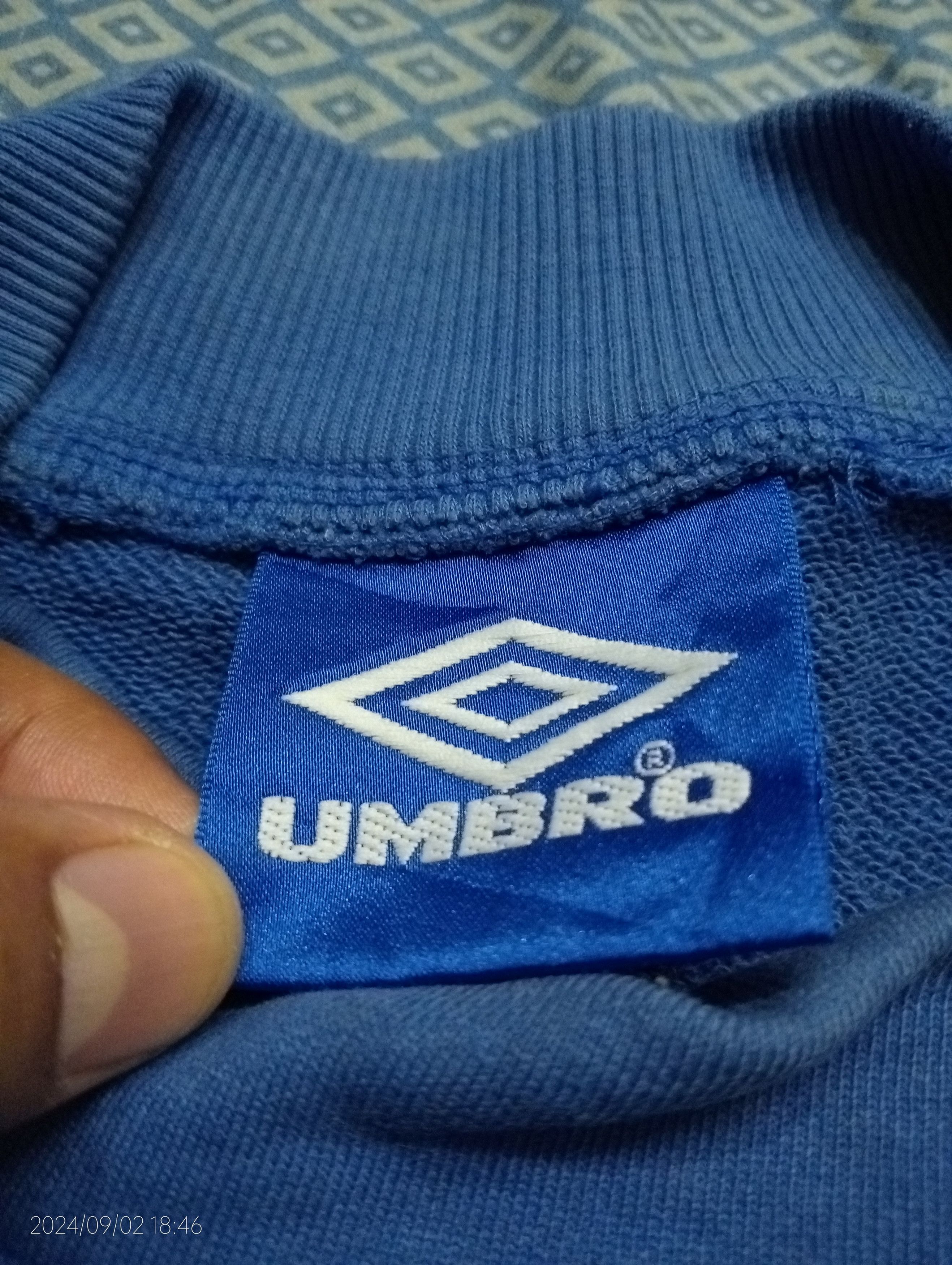 Umbro VTG '90s UMBRO Embroidered Big Logo Short Sleeve Sweatshirt Size US M / EU 48-50 / 2 - 2 Thumbnail