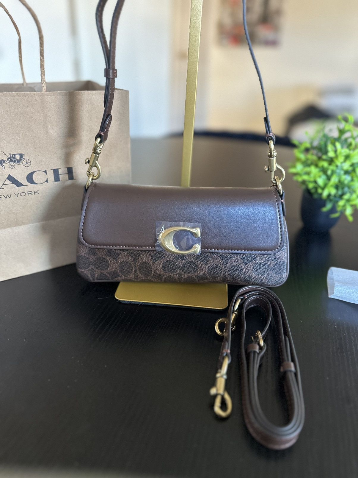 Coach Jet Shoulder Bag In Signature Canvas in Brown, Women's