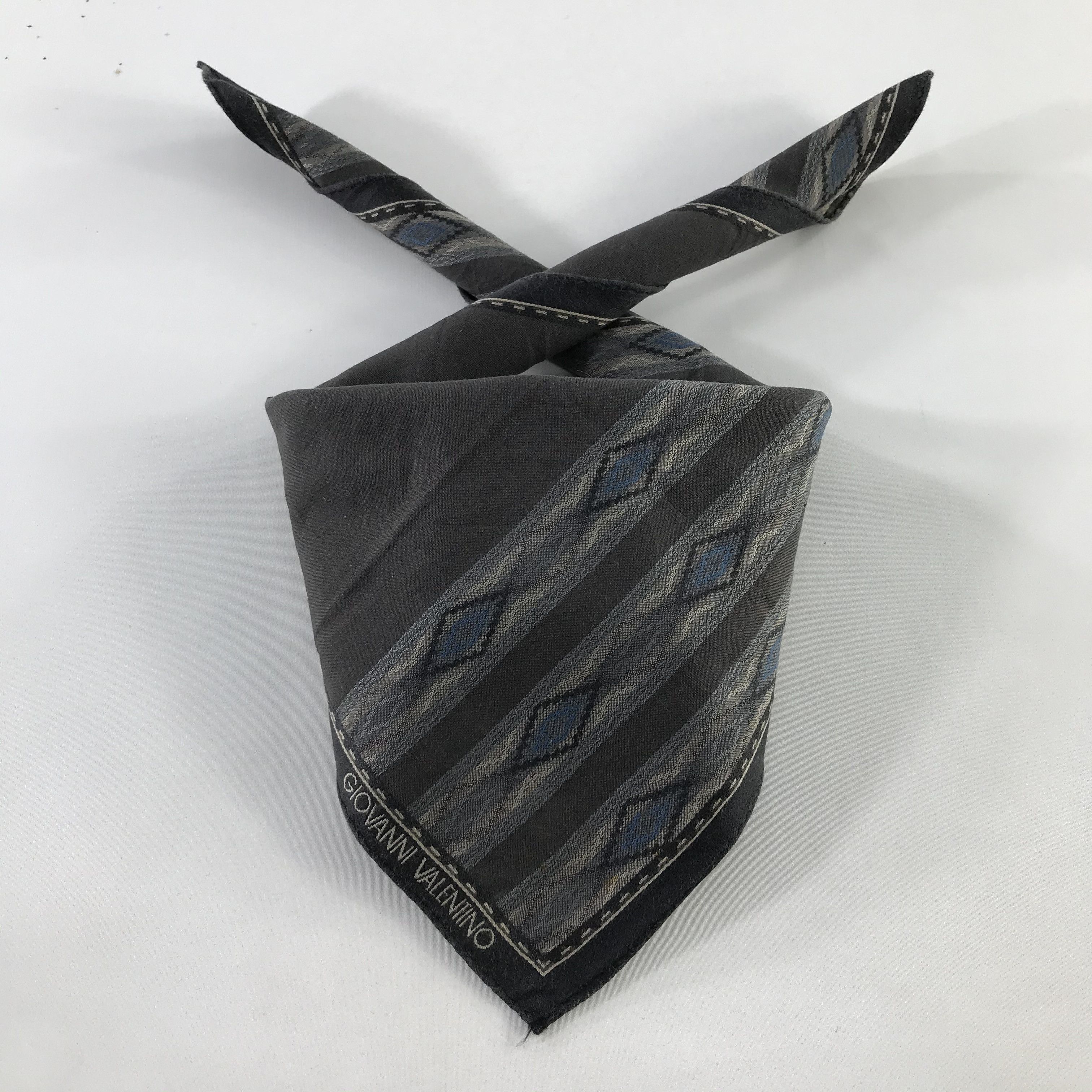 Giovanni Valentino × Vintage Giovanni Valentino Handkerchief / Neckerchief / Bandana Size ONE SIZE - 1 Thumbnail