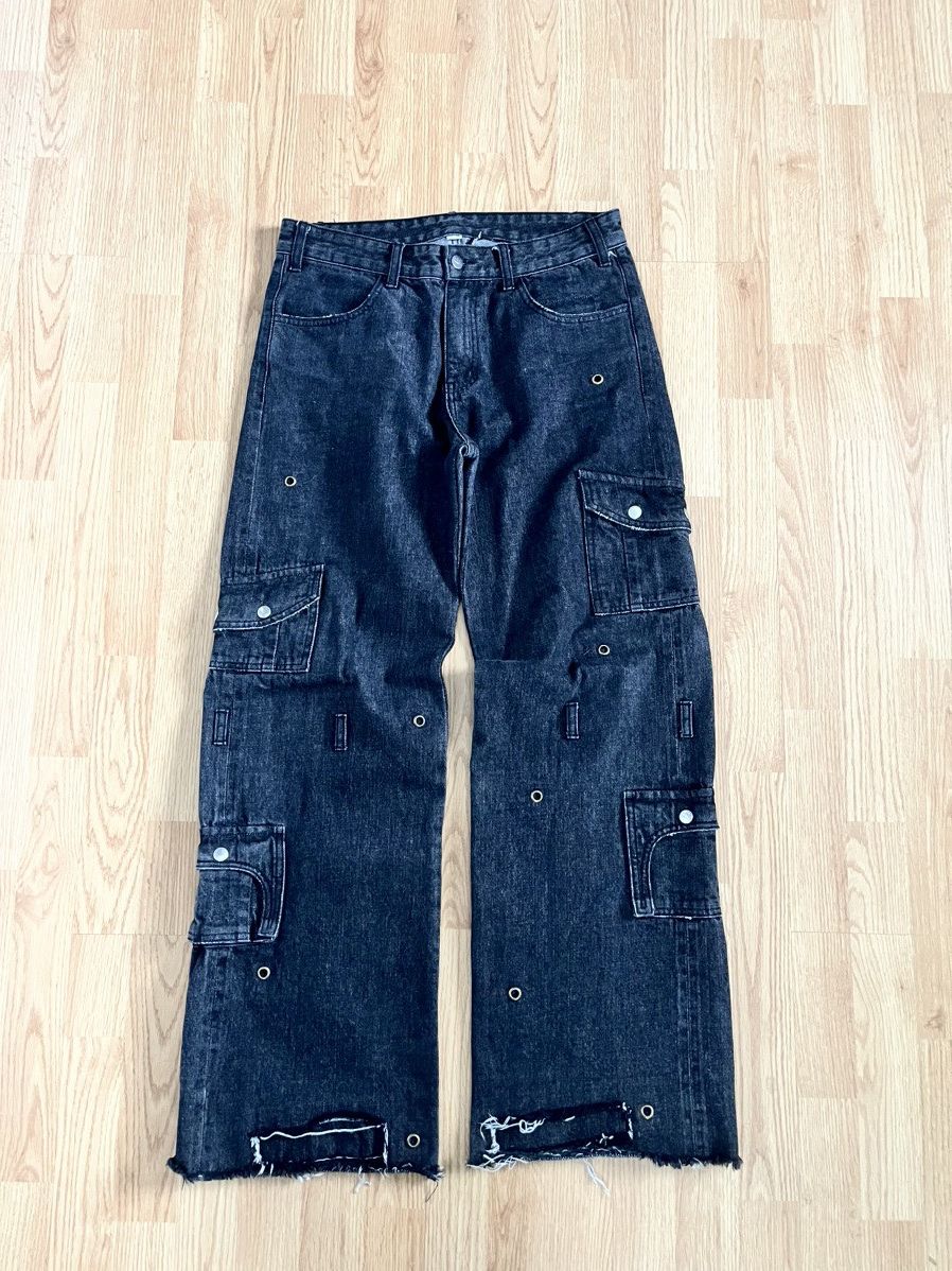 image of Fait Par Lui (Les Demons Portente) Cargo Denims in Black, Men's (Size 32)