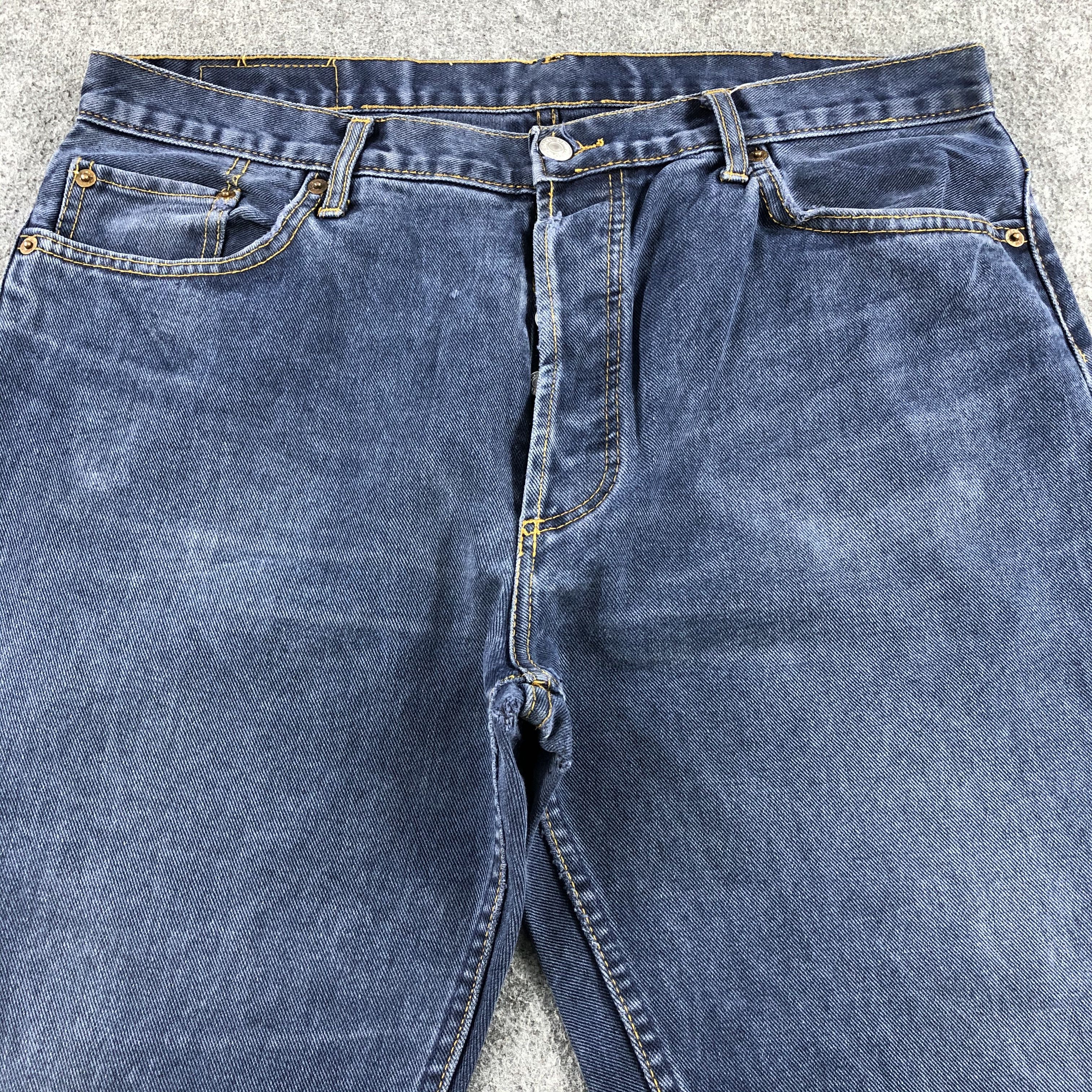 Levi's Vintage 90s Ripped Levis 501 Jeans-J1385 Size US 36 / EU 52 - 3 Thumbnail
