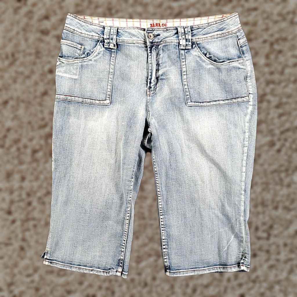 Denime Womens Cropped Jeans Size 20 Light Wash Denim 19 Inch Inseam Stretch 42x19 Jeans Zana Di Plus Pink? Size 42" / US 20 - 1 Thumbnail