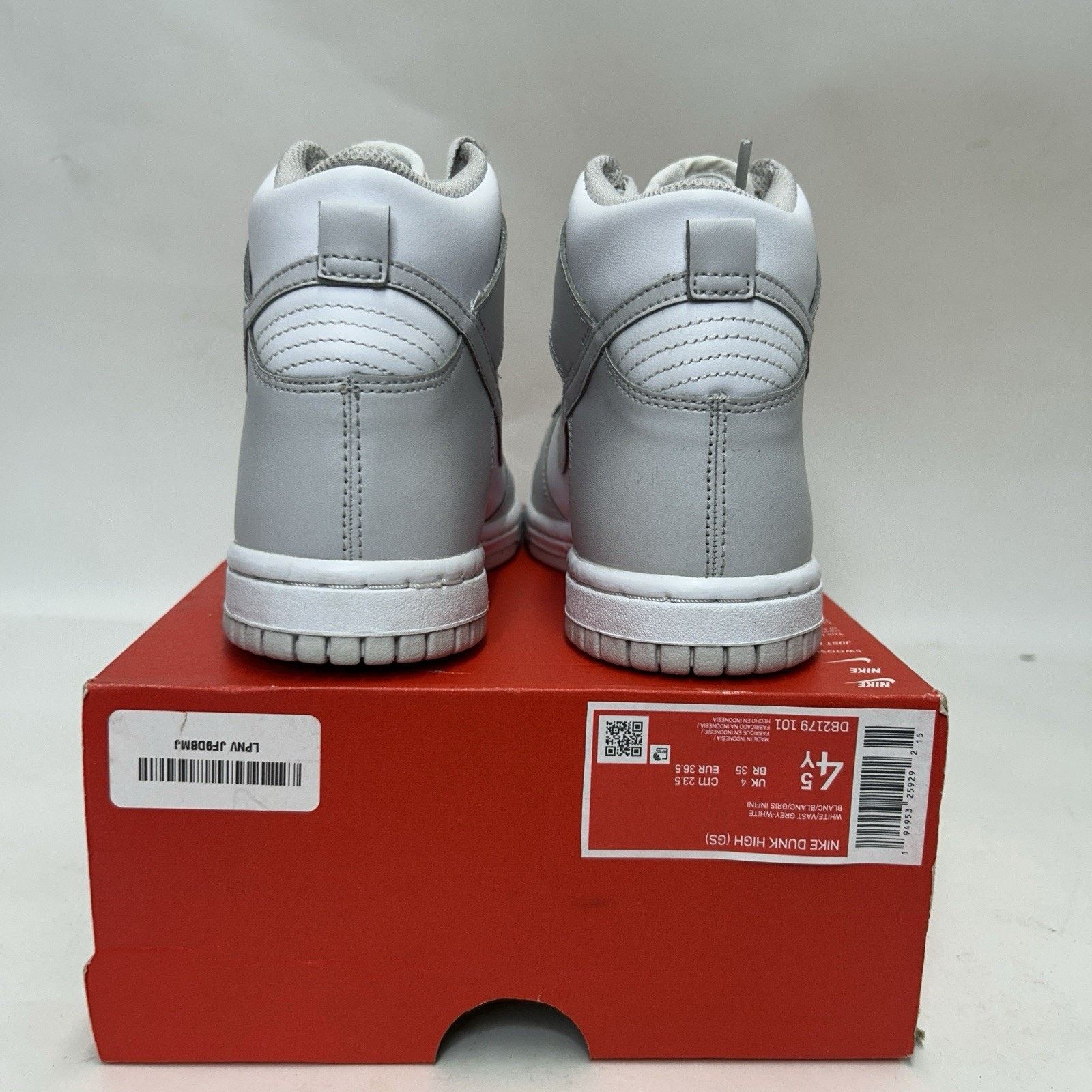 Nike Nike Dunk High GS “Vast Grey” DB2179-101 Size US 6 / IT 36 - 4 Thumbnail