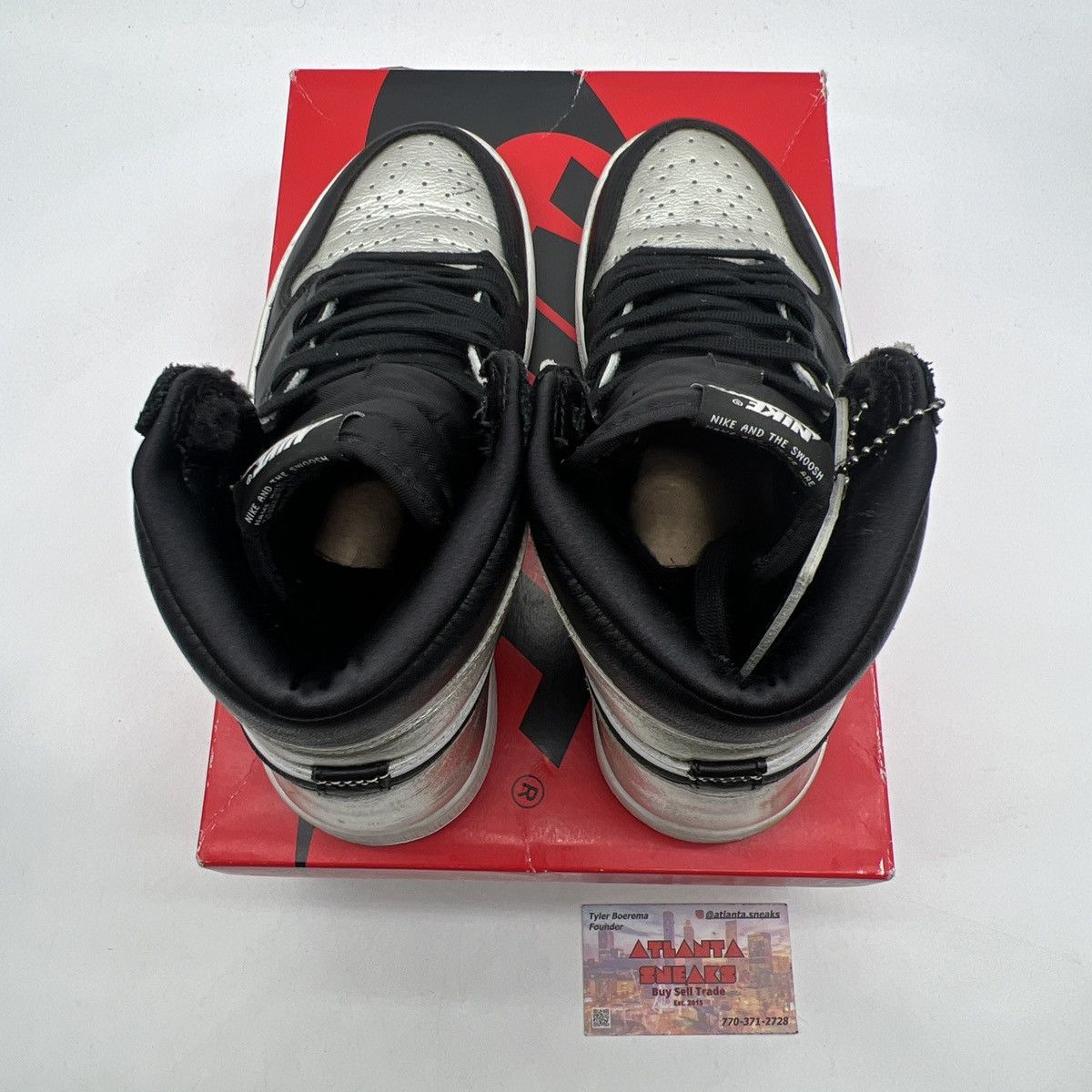 Jordan Brand Wmns air Jordan 1 high silver toe Size US 8 / IT 38 - 7 Thumbnail