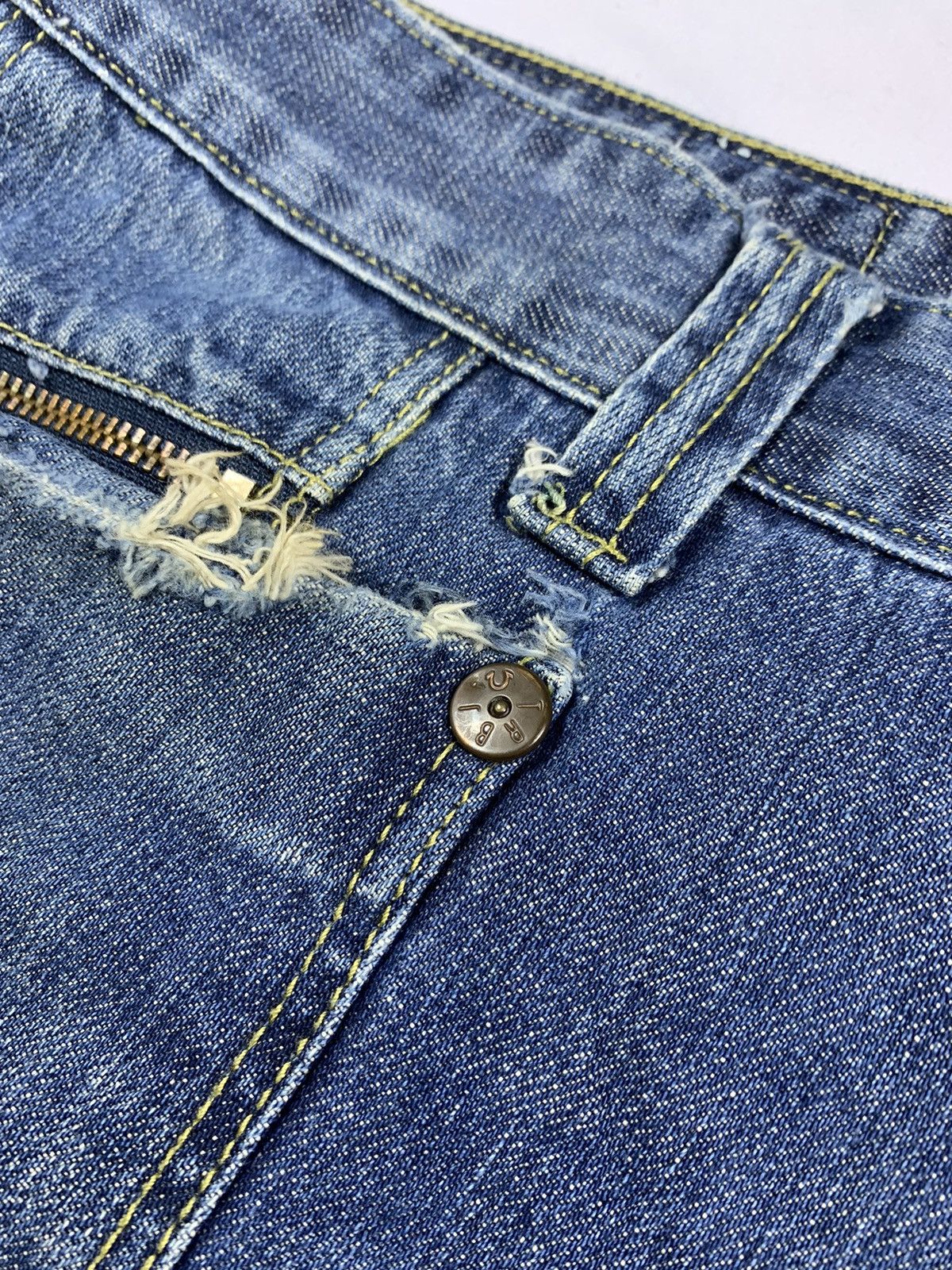 Tornado Mart Sick Distressed True Relegion Denim Jeans Size US 34 / EU 50 - 6 Thumbnail