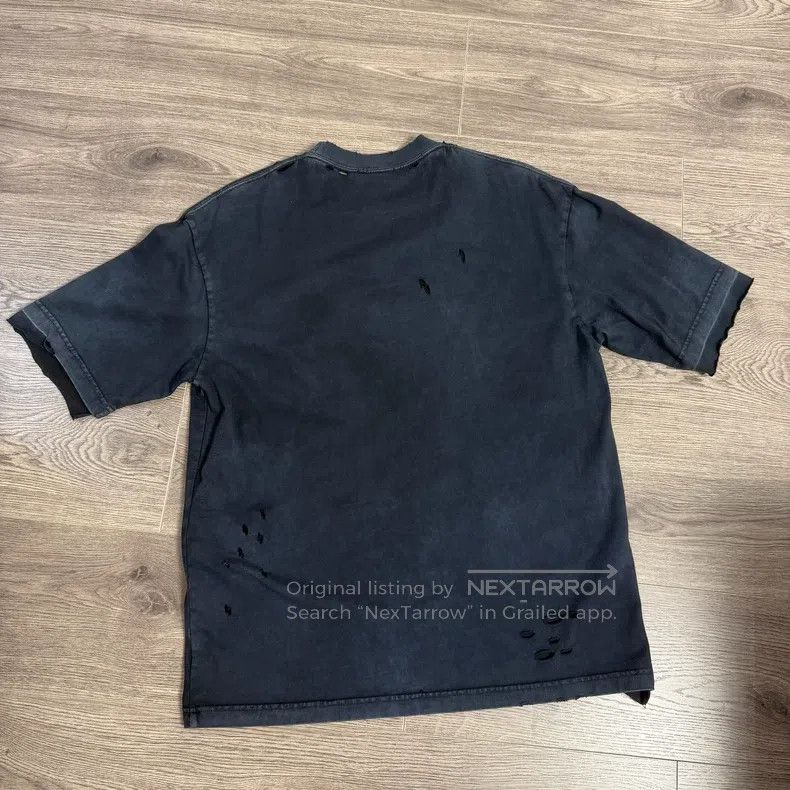 Balenciaga Balenciaga BB Letter Logo Printed Cracked Frayed Distresse Size US XS / EU 42 / 0 - 7 Thumbnail
