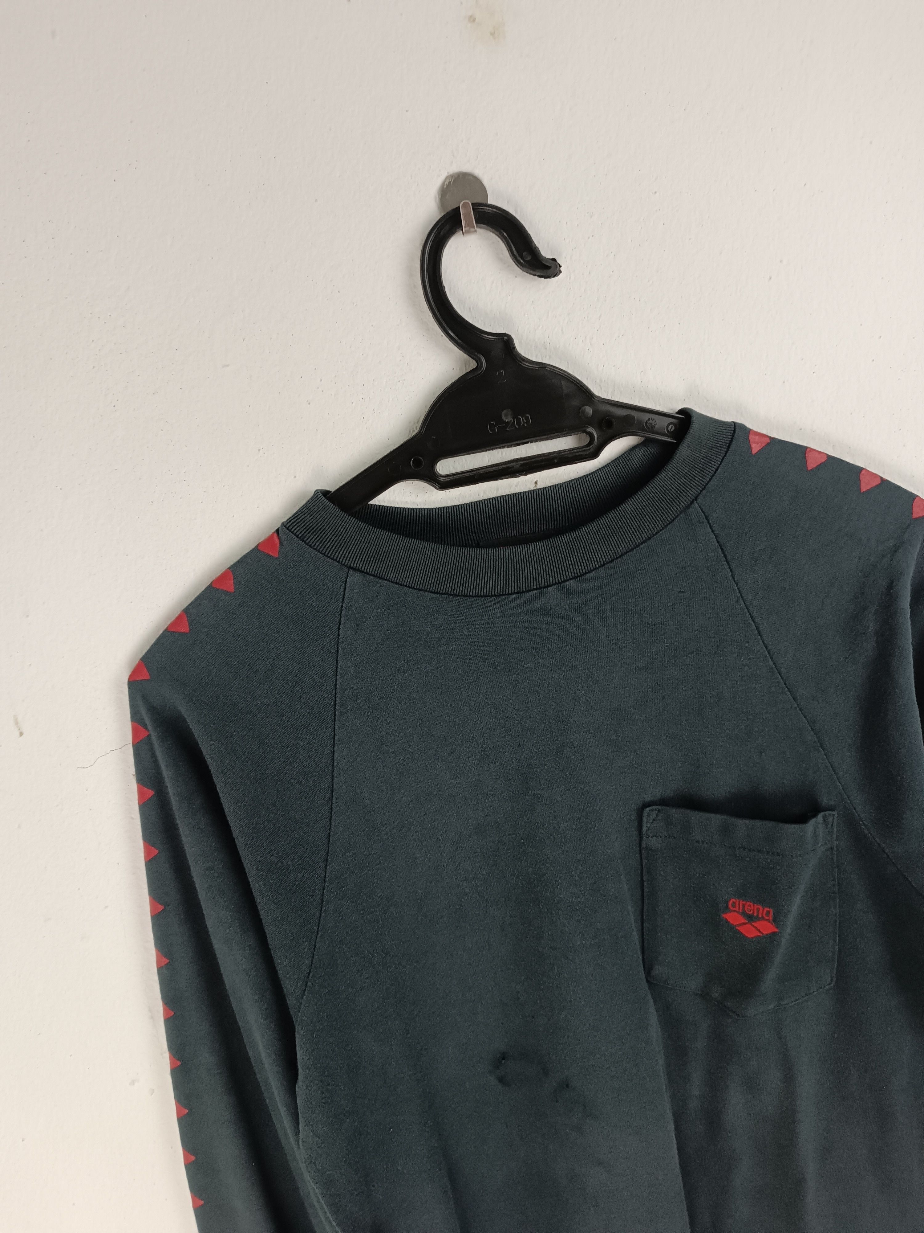 Other THRASHED FADED VINTAGE Y2K ARENA SPORTSWEAR STYLE KMIRII LGB Size US S / EU 44-46 / 1 - 5 Thumbnail