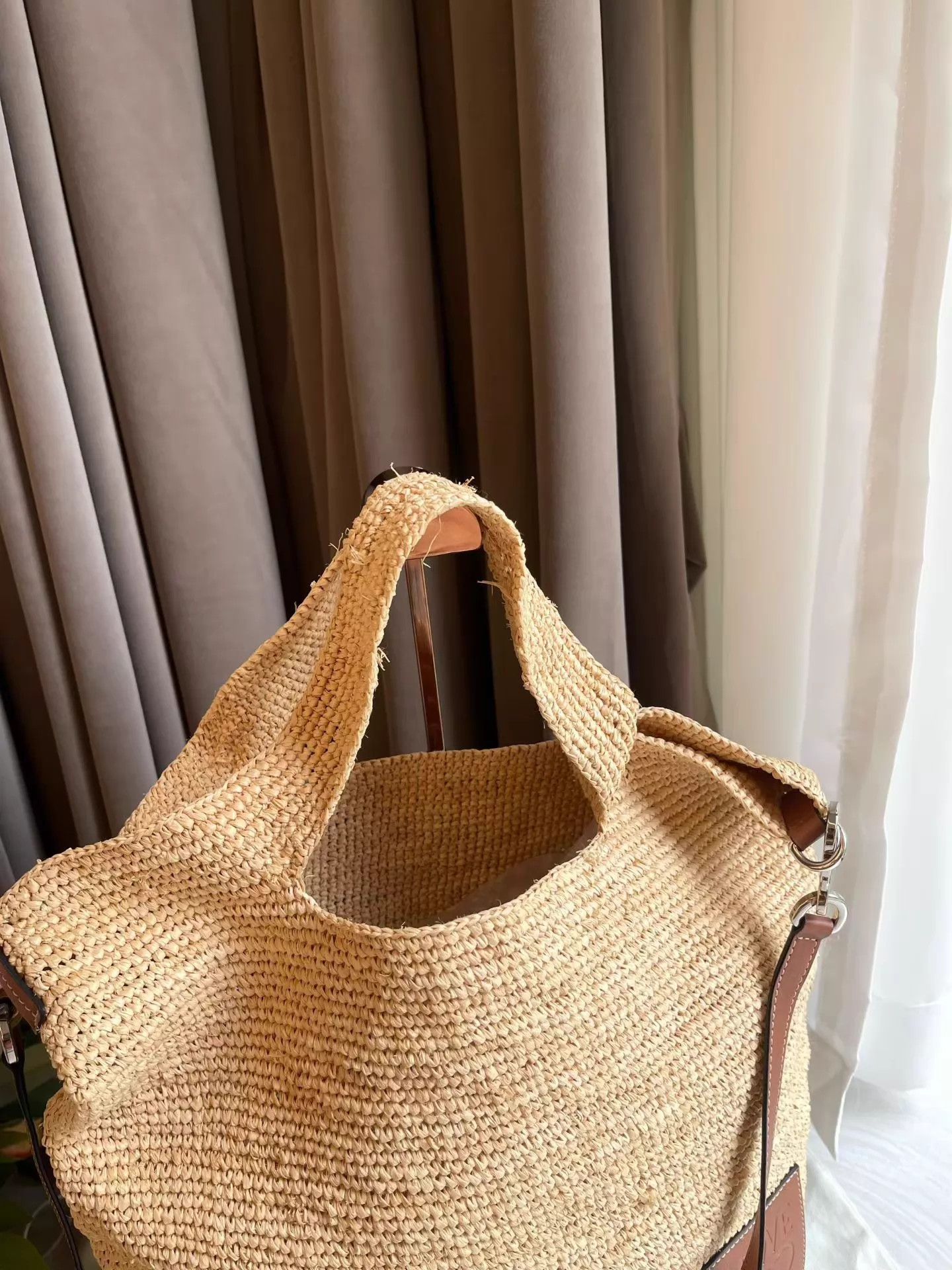 Loewe LOEWE 2019 Resort Straw Tote w/ Cowhide Strap & Logo AH295 Size ONE SIZE - 5 Thumbnail