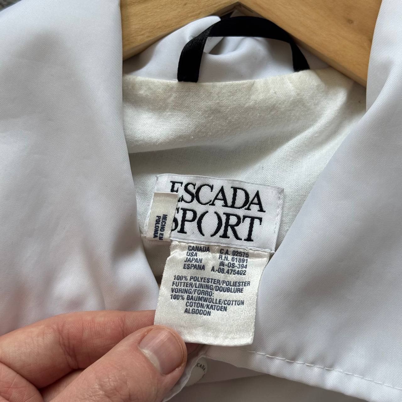 Escada vintage escada sport designer coach jacket coat Size US L / EU 52-54 / 3 - 7 Thumbnail