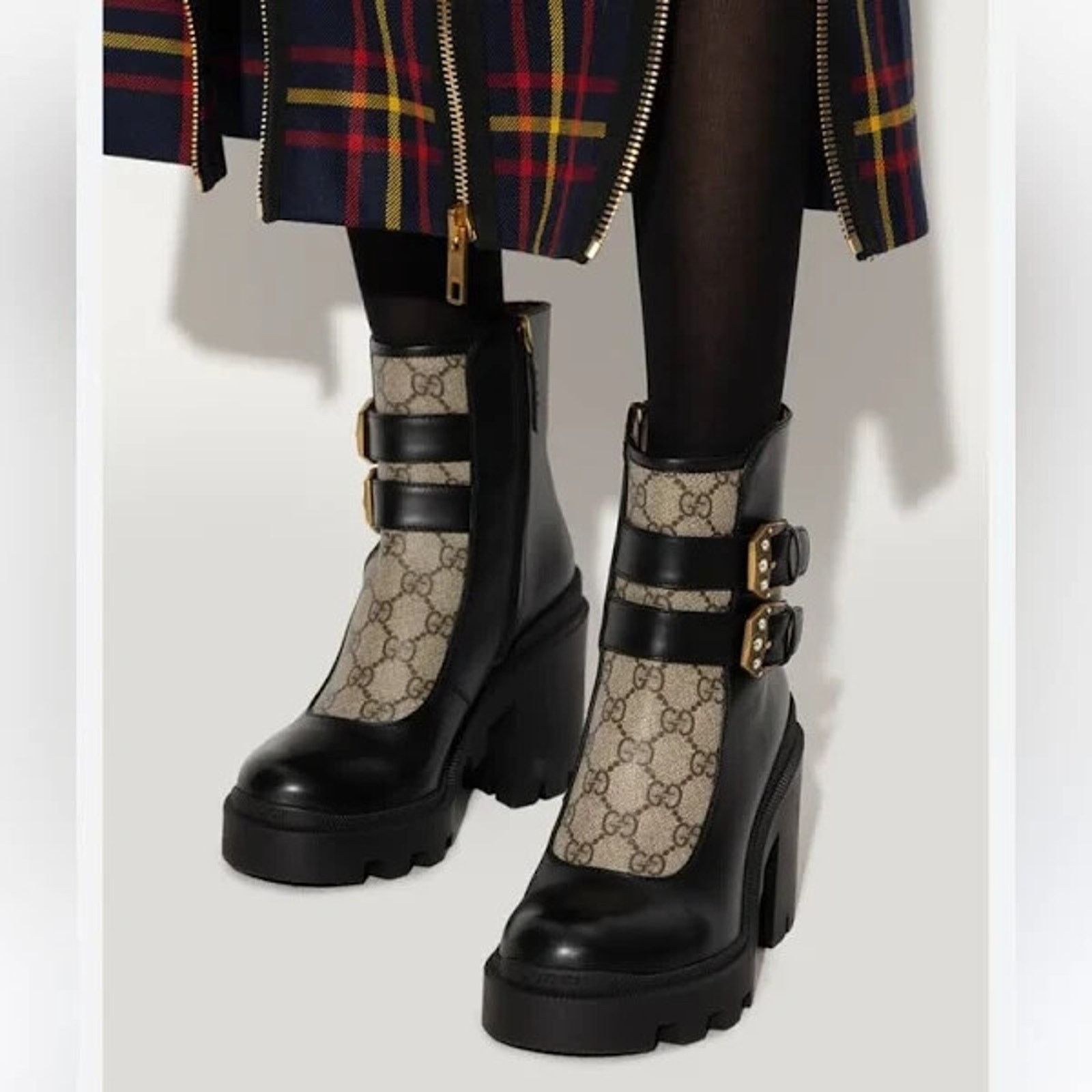 Gucci GUCCI SUPREME KENSINGTON LEATHER CRYSTALS BUCKLE BOOTS 39.5 Size US 9.5 / IT 39.5 - 2 Thumbnail