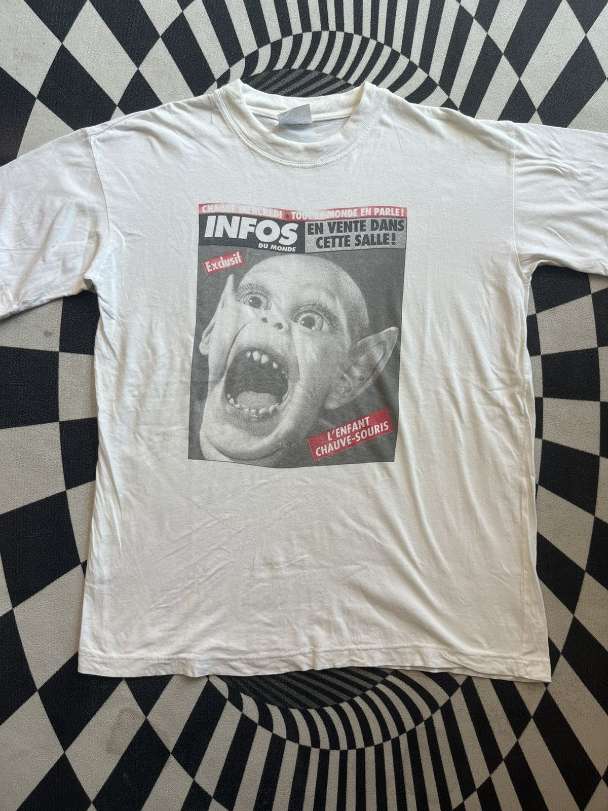 Vintage Vintage BAT BOY 90’s T-shirt Size US L / EU 52-54 / 3 - 3 Thumbnail