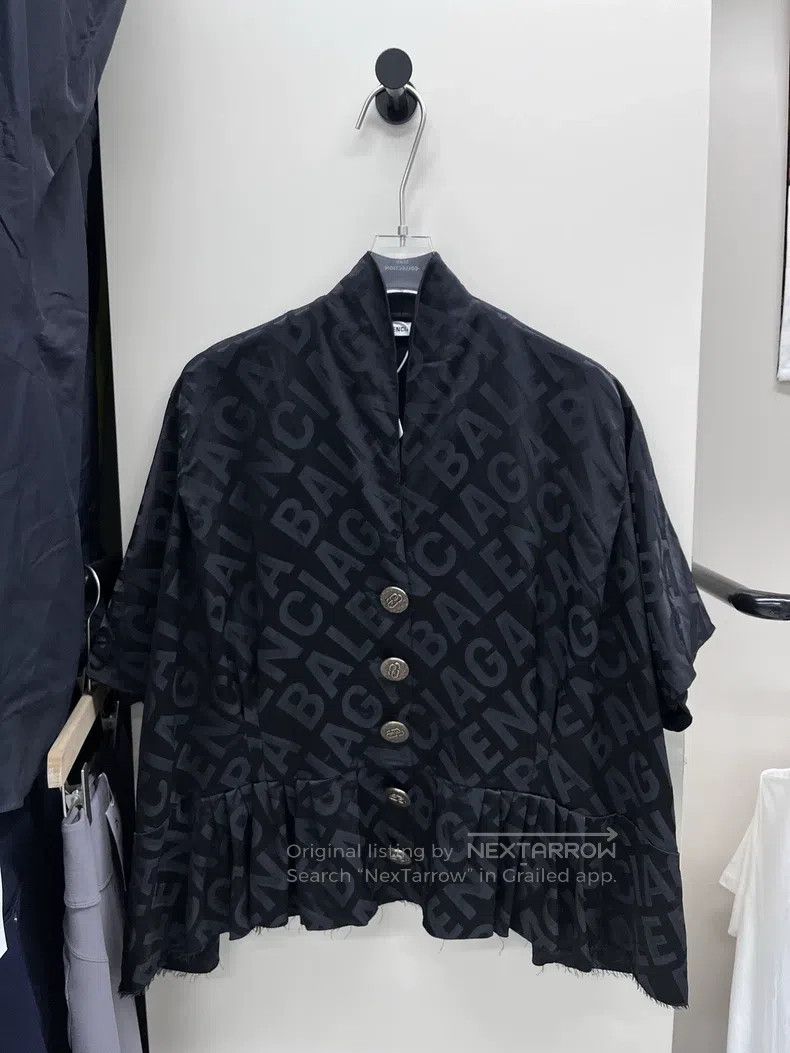 Balenciaga Balenciaga Dark pattern full-print logo letter silk shirt Size XXS / US 00 / IT 34 - 1 Thumbnail