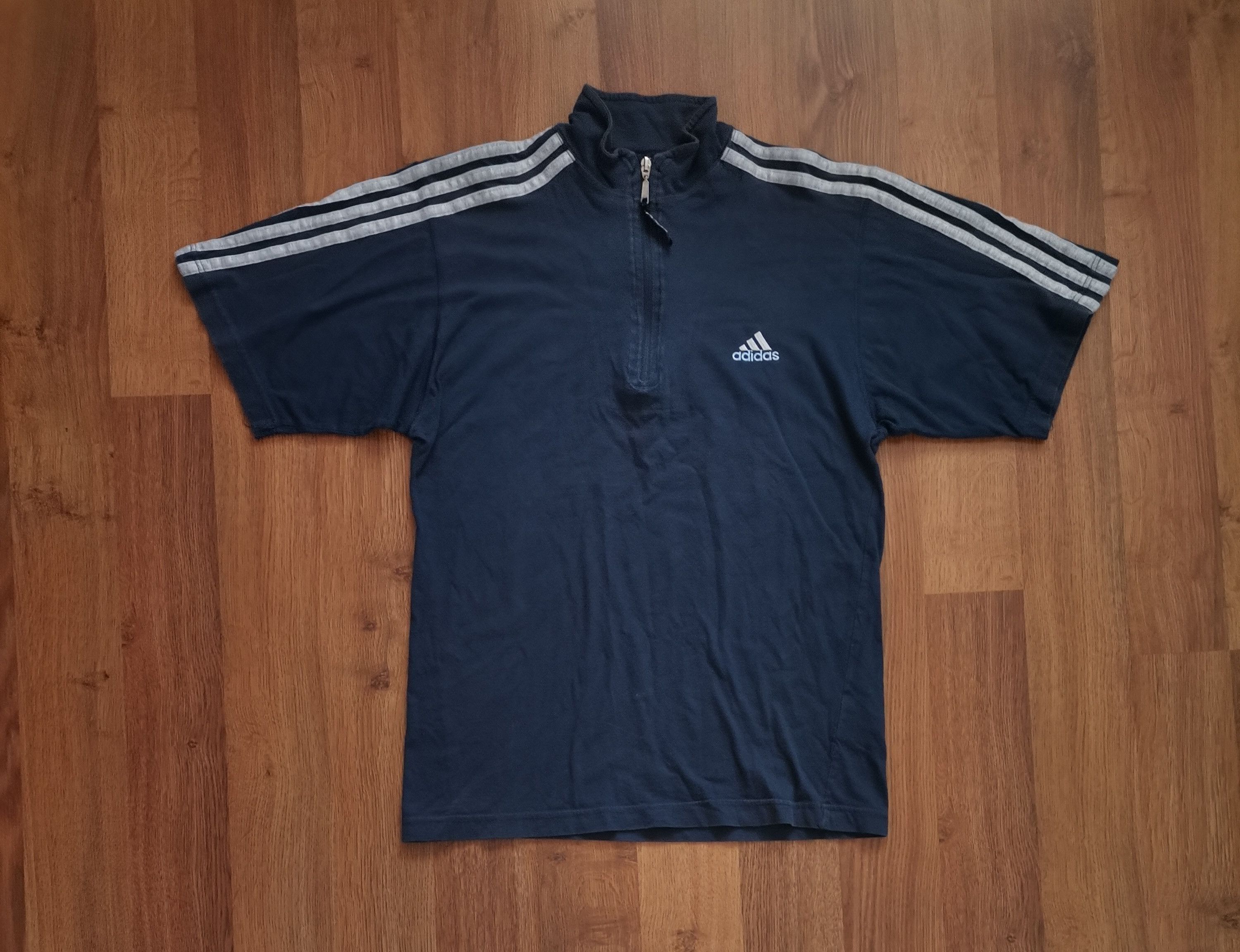 Adidas Vintage Adidas Quarter Zip T-Shirt Size US S / EU 44-46 / 1 - 1 Thumbnail