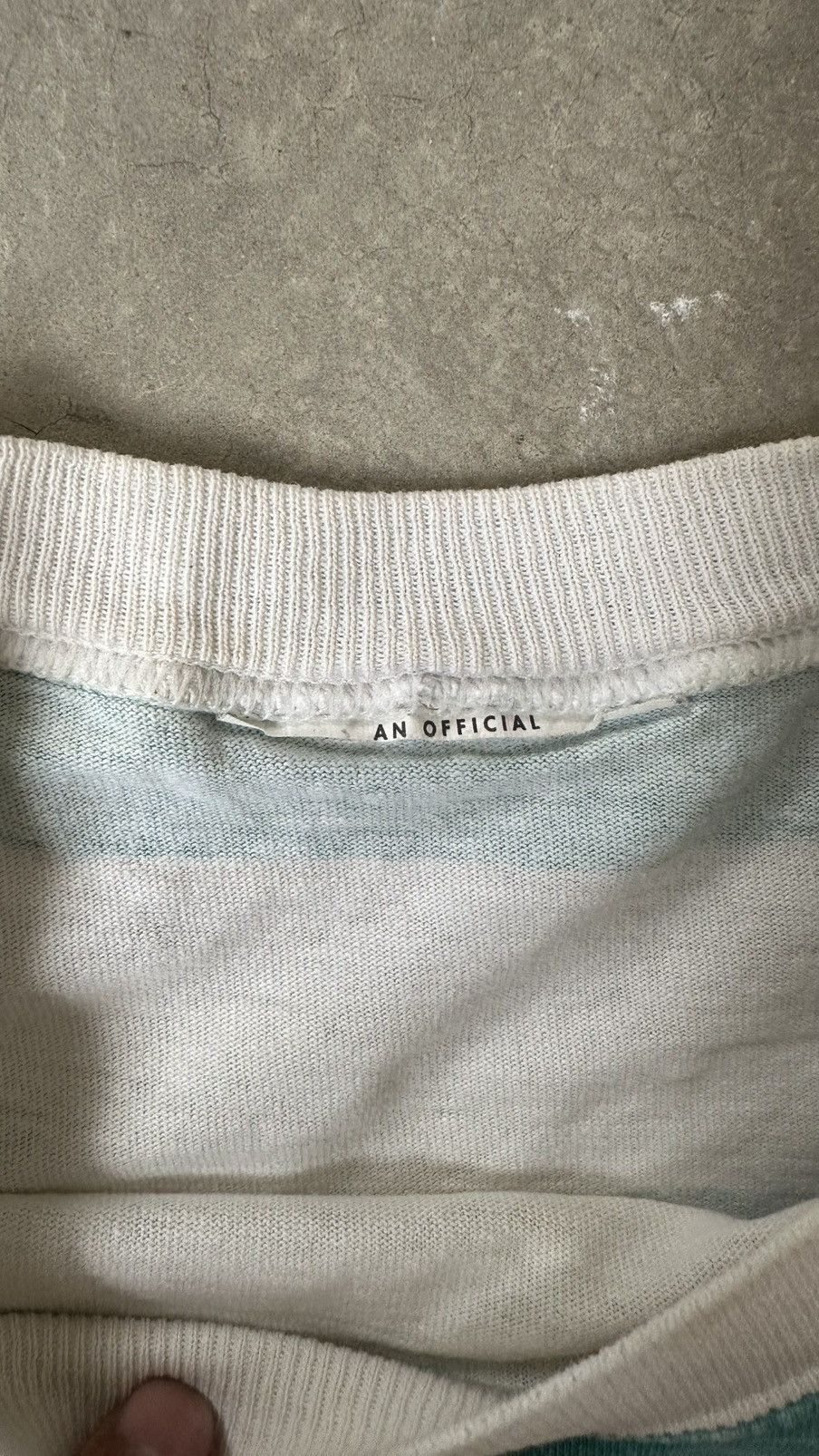 Vintage VINTAGE 1995 LONELY TUNES TWEETY BIRD STRIPED TEE Size US L / EU 52-54 / 3 - 5 Thumbnail