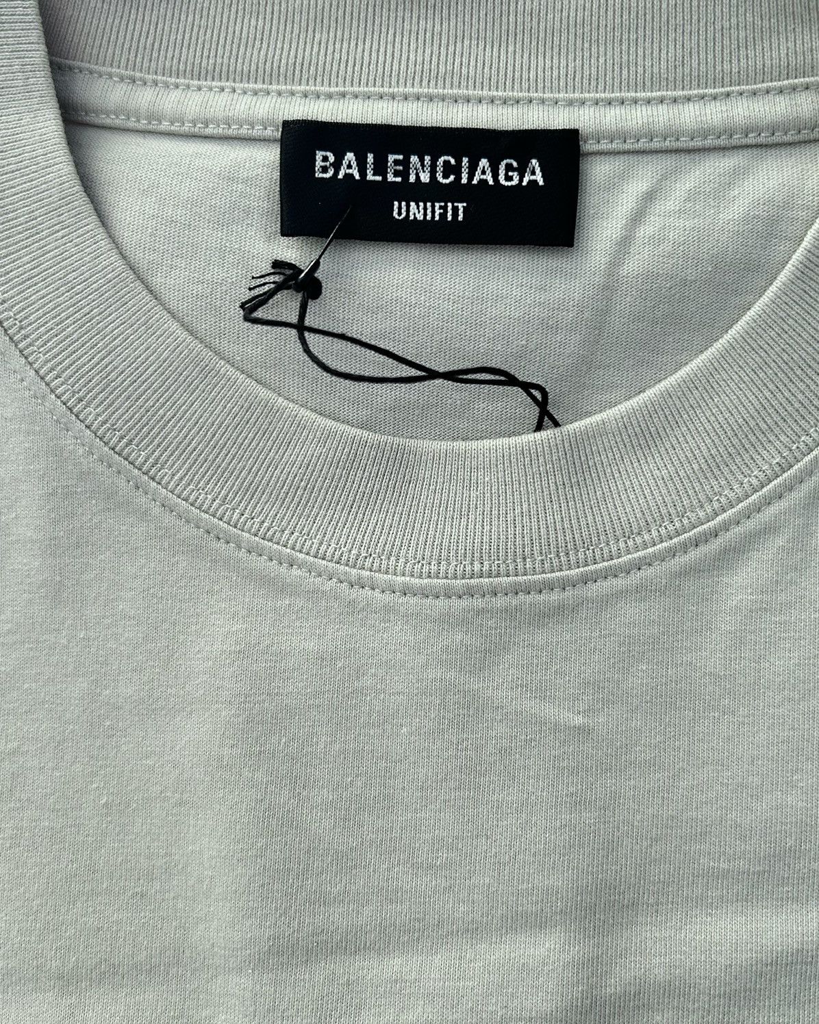 Balenciaga Balenciaga Paris Fashion Week Pixels T-shirt Size US S / EU 44-46 / 1 - 5 Thumbnail