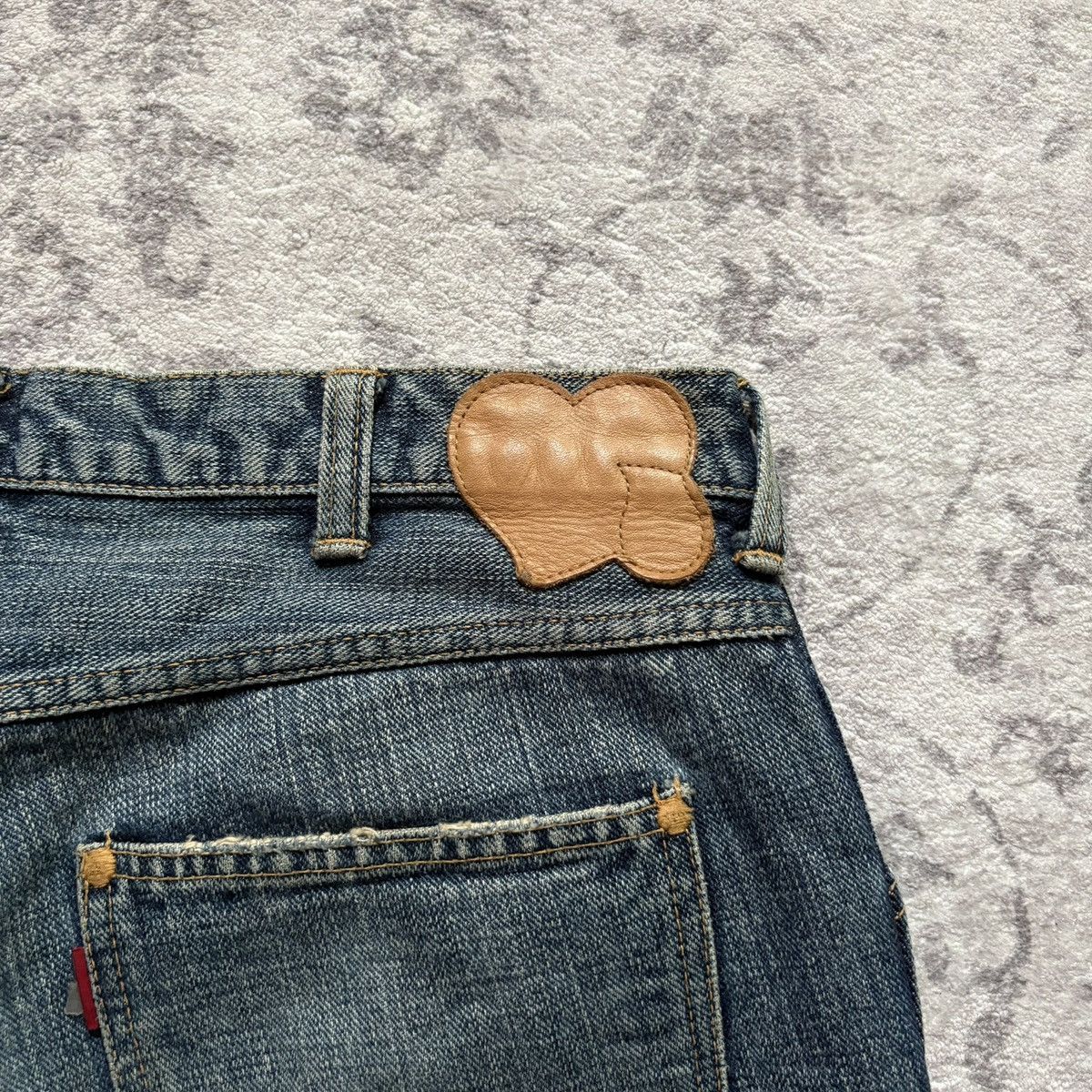 Number (N)ine Number (N)ine AW04 Give Peace a Chance Patchwork Jean Shorts Size US 31 - 8 Thumbnail