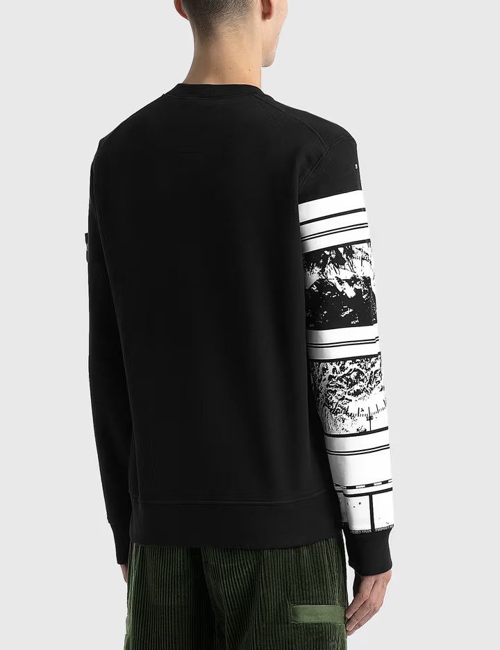 Stone Island STONE ISLAND Mural Graphic Sweatshirt Size M Casual Clothing Size US M / EU 48-50 / 2 - 4 Thumbnail