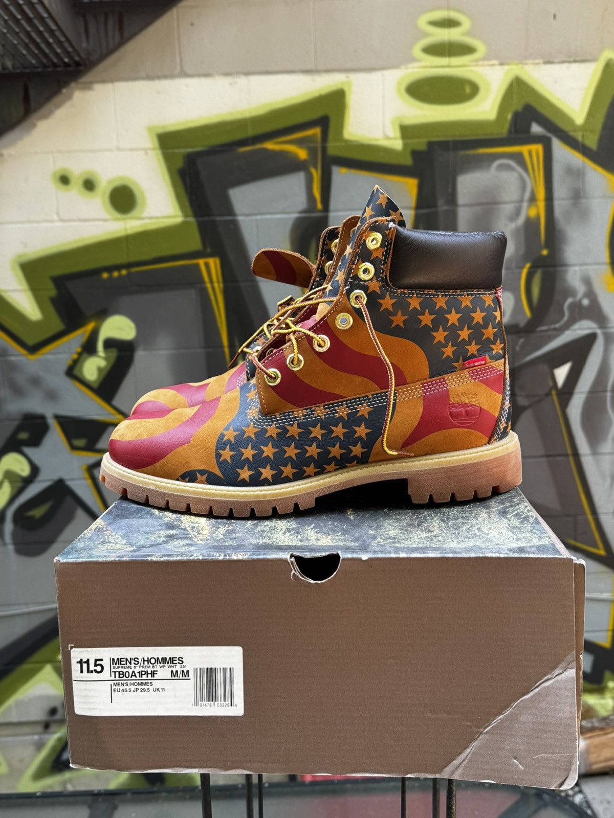 Supreme × Timberland Supreme “stars and stripes” timberland 6