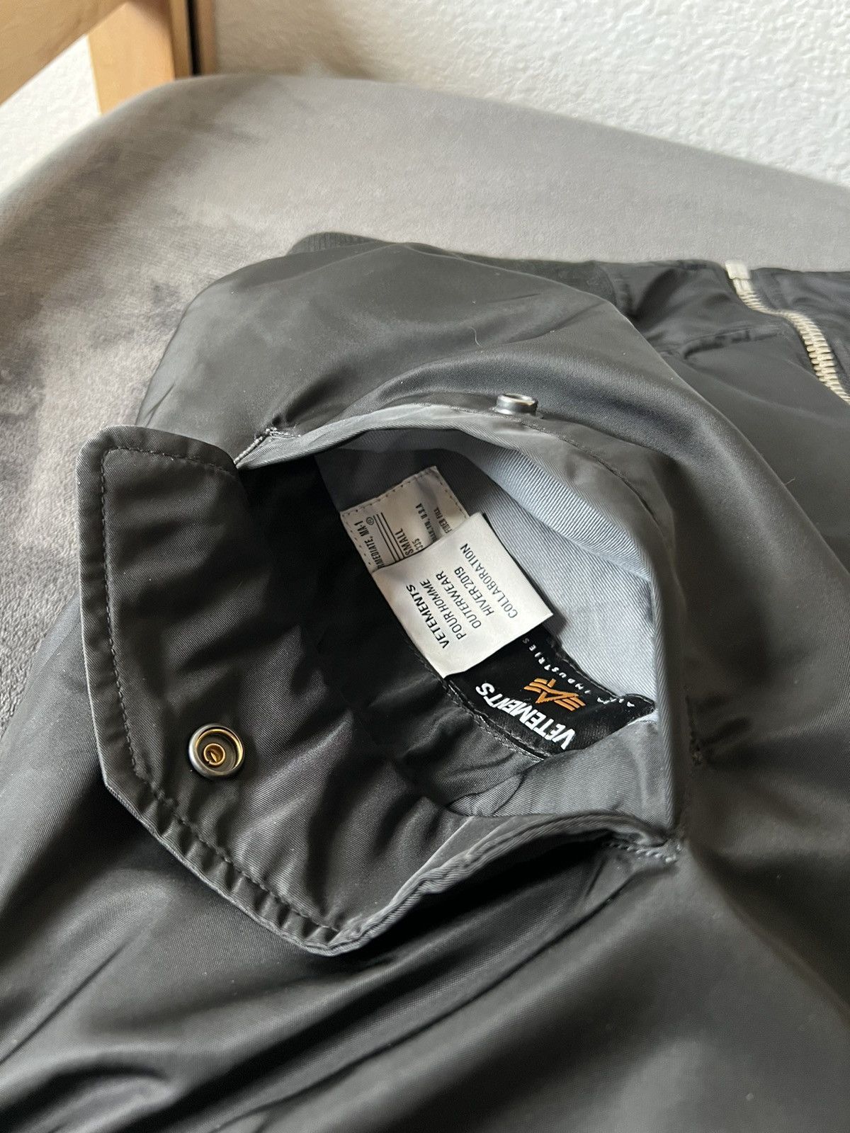 Vetements Vetements Angel Bomber Winter19 Outerwear Size US XS / EU 42 / 0 - 15 Thumbnail