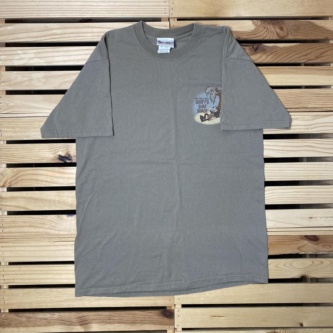 Disney Vintage Goofy's Surf Shack Green/Gray Surf Tee Size Medium Size US M / EU 48-50 / 2 - 2 Thumbnail